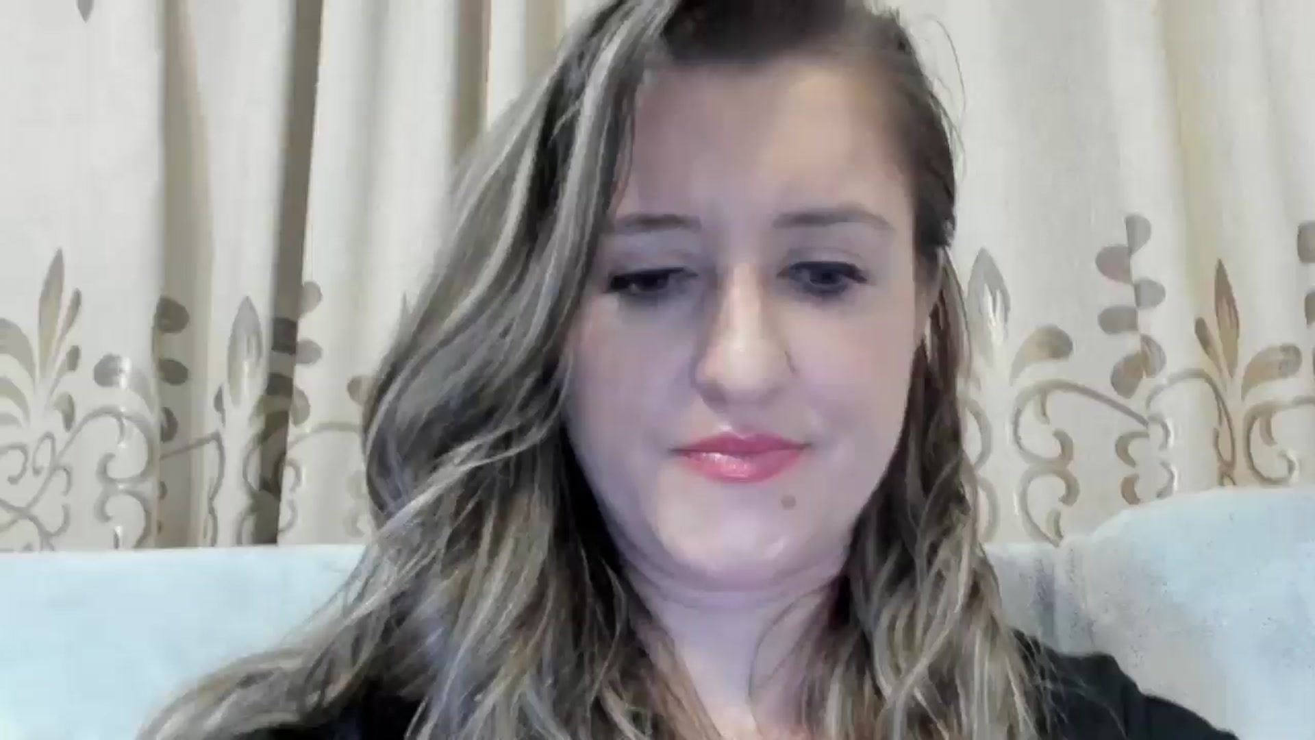 Gallery image thumbnail from BestDream's myfreecams stream on, 12/05/2024, 23:00 image 6 of 20