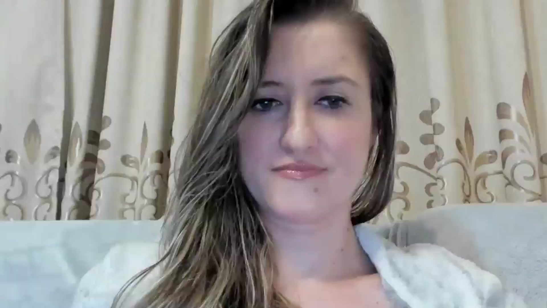 Gallery image thumbnail from BestDream's myfreecams stream on, 12/06/2024, 21:40 image 1 of 20