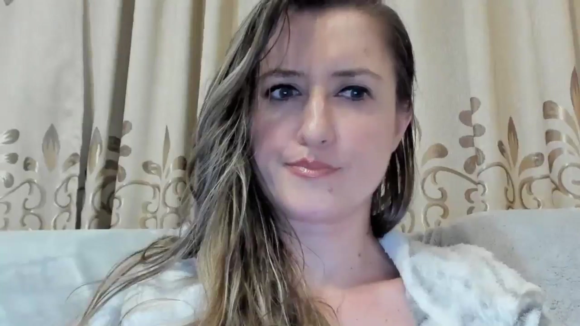 Gallery image thumbnail from BestDream's myfreecams stream on, 12/06/2024, 22:31 image 19 of 20
