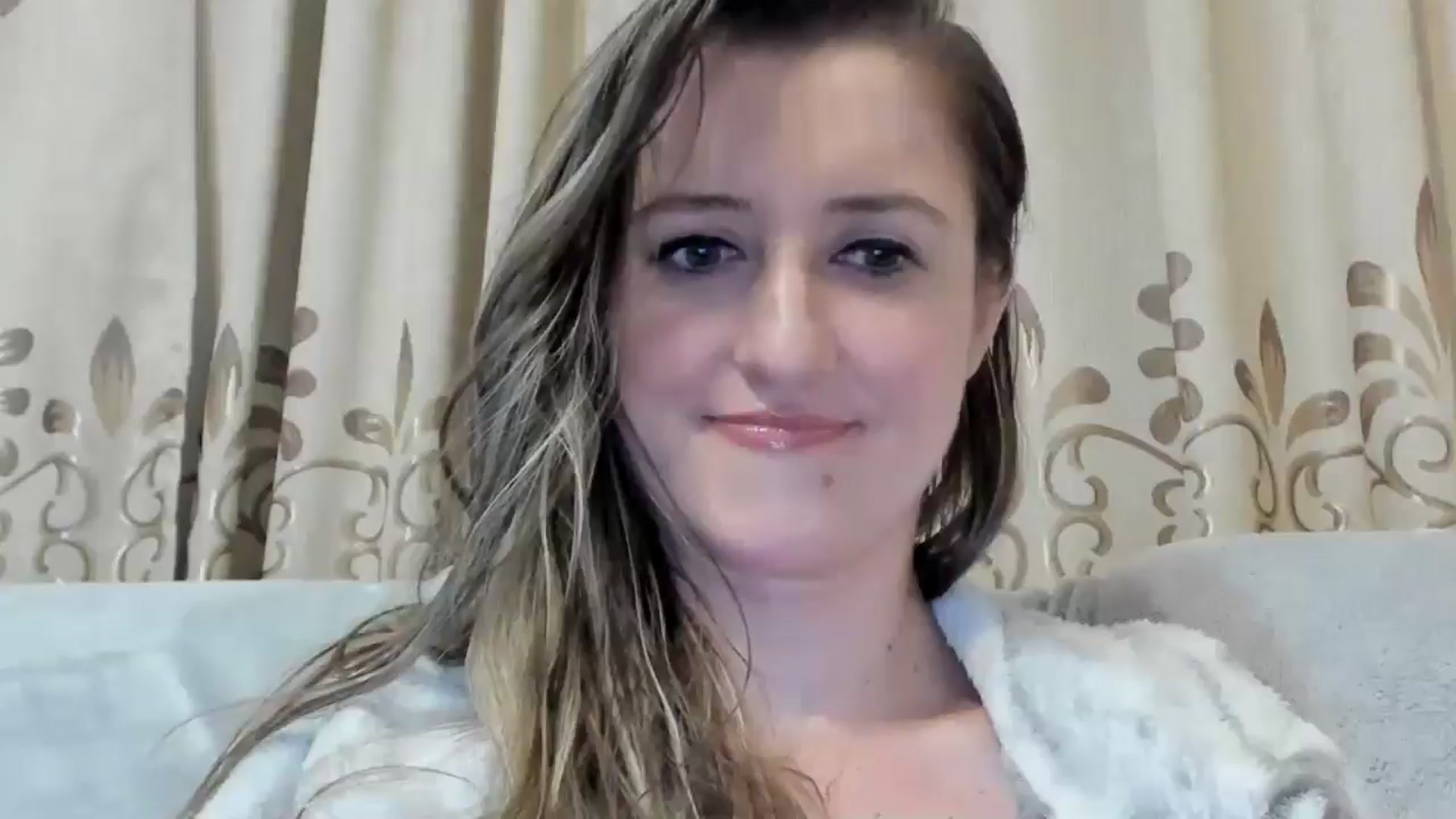 Gallery image thumbnail from BestDream's myfreecams stream on, 12/06/2024, 22:31 image 13 of 20