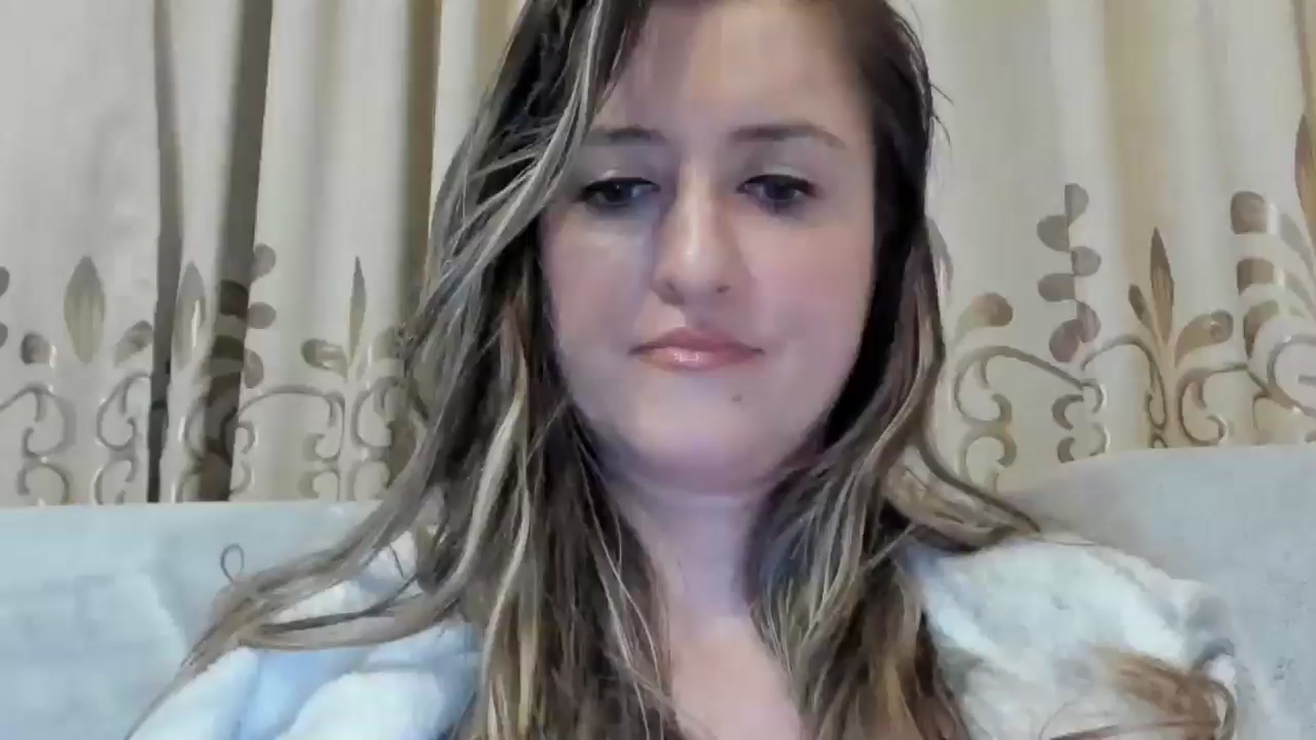 Gallery image thumbnail from BestDream's myfreecams stream on, 12/07/2024, 24:39 image 13 of 20