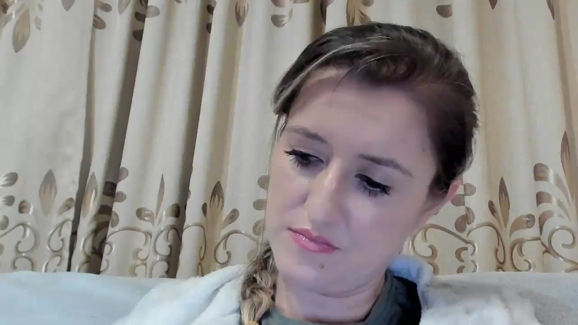 Gallery image thumbnail from BestDream's myfreecams stream on, 12/08/2024, 24:02 image 12 of 20