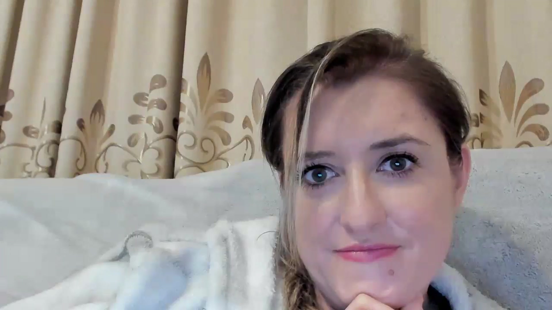 Gallery image thumbnail from BestDream's myfreecams stream on, 12/08/2024, 01:13 image 18 of 20