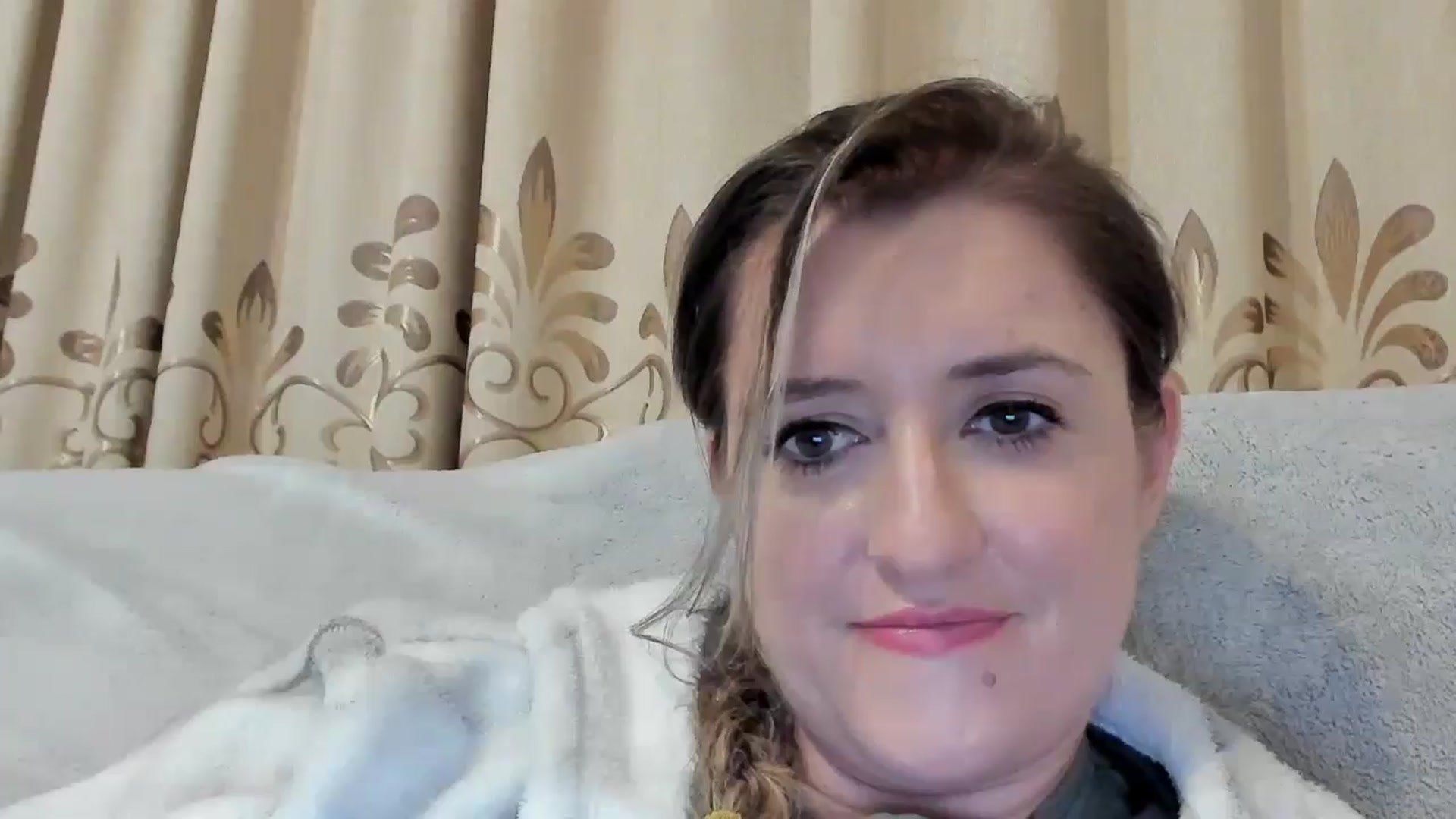 Gallery image thumbnail from BestDream's myfreecams stream on, 12/08/2024, 01:13 image 14 of 20