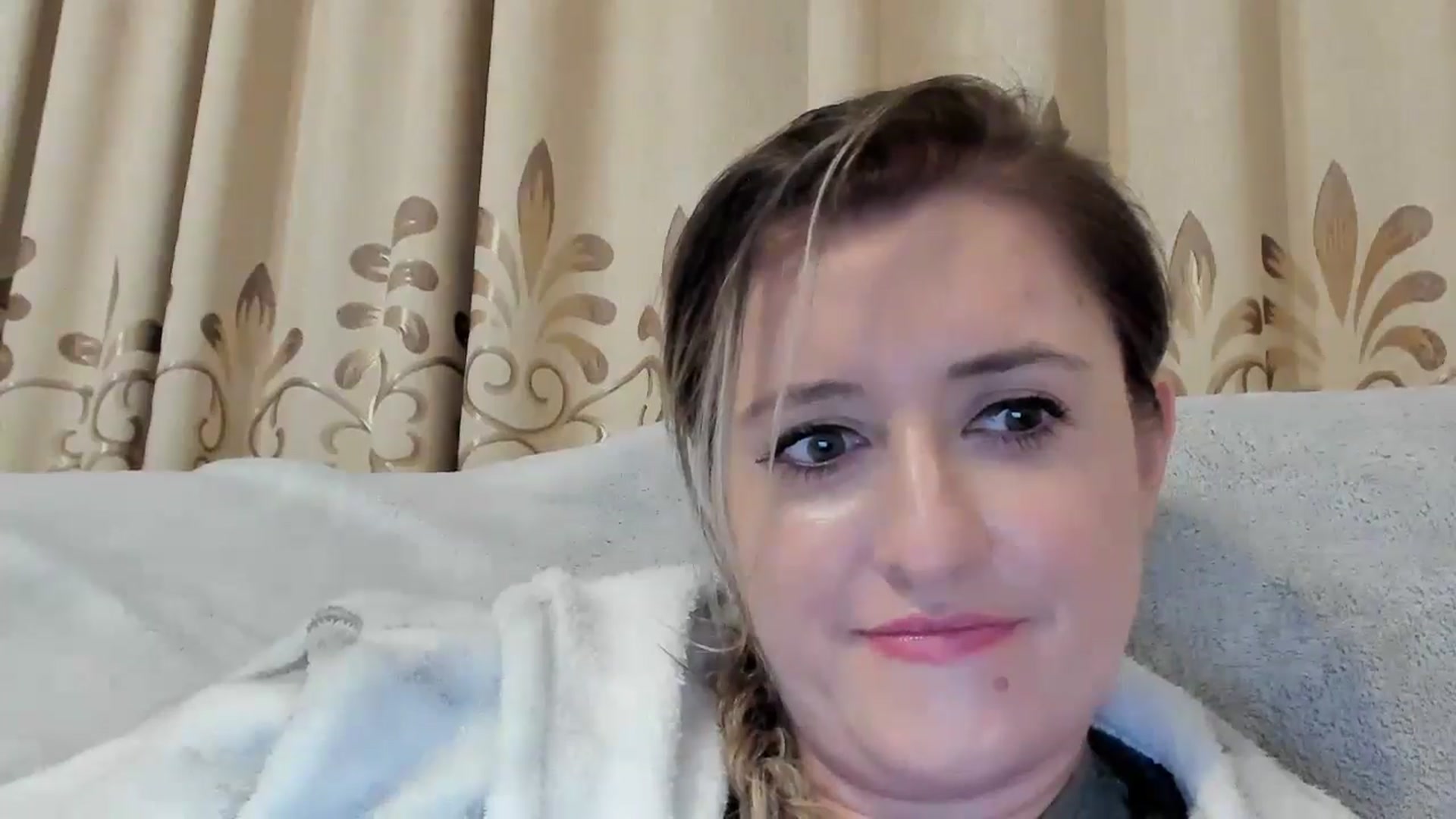 Gallery image thumbnail from BestDream's myfreecams stream on, 12/08/2024, 01:13 image 3 of 20