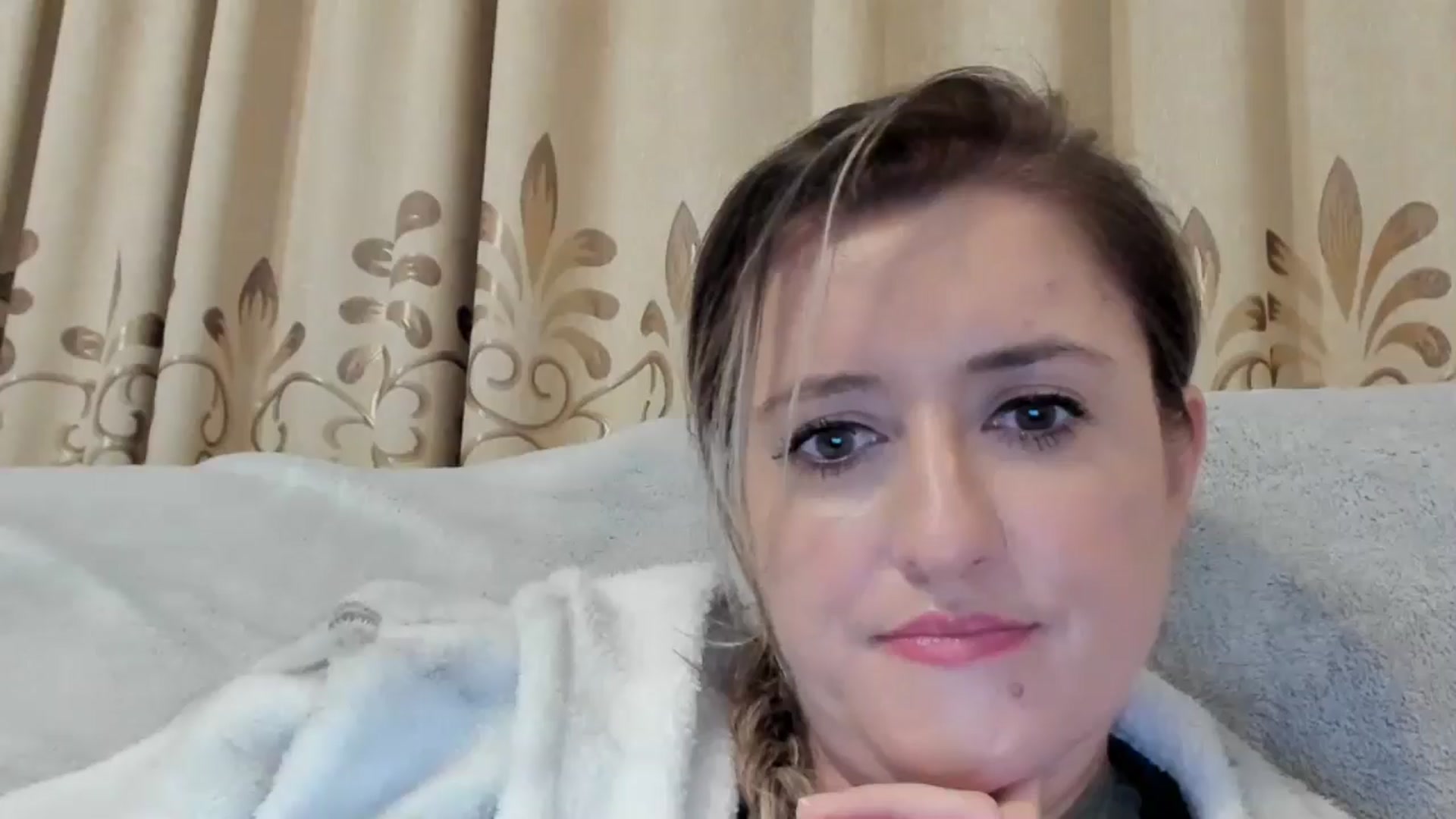 Gallery image thumbnail from BestDream's myfreecams stream on, 12/08/2024, 01:13 image 1 of 20