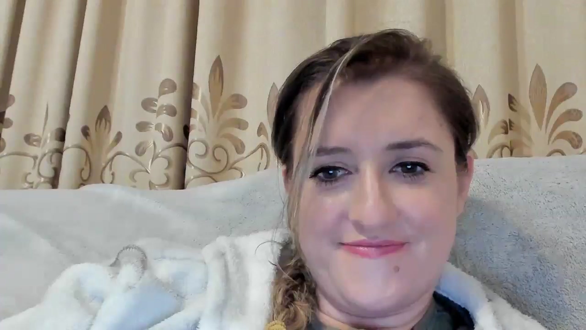 Gallery image thumbnail from BestDream's myfreecams stream on, 12/08/2024, 01:13 image 8 of 20