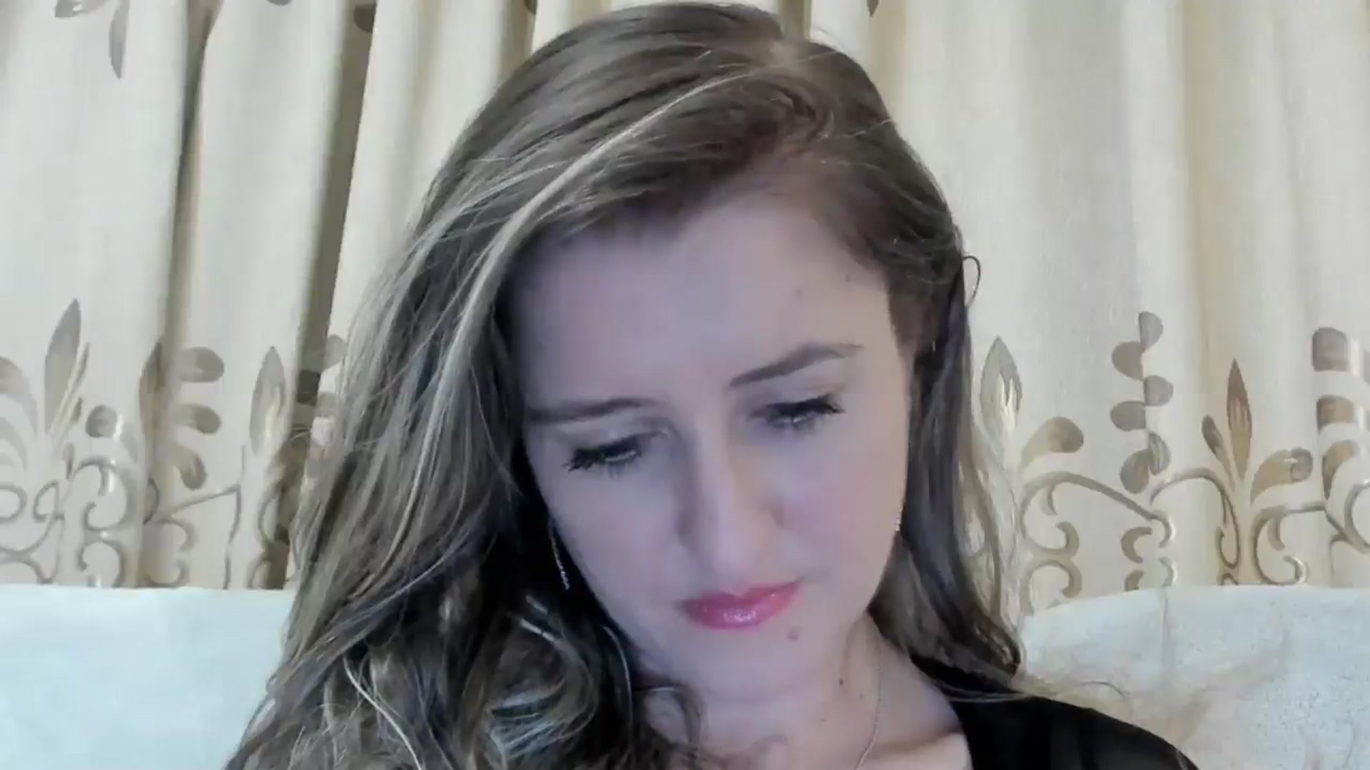 Gallery image thumbnail from BestDream's myfreecams stream on, 12/08/2024, 22:40 image 12 of 20