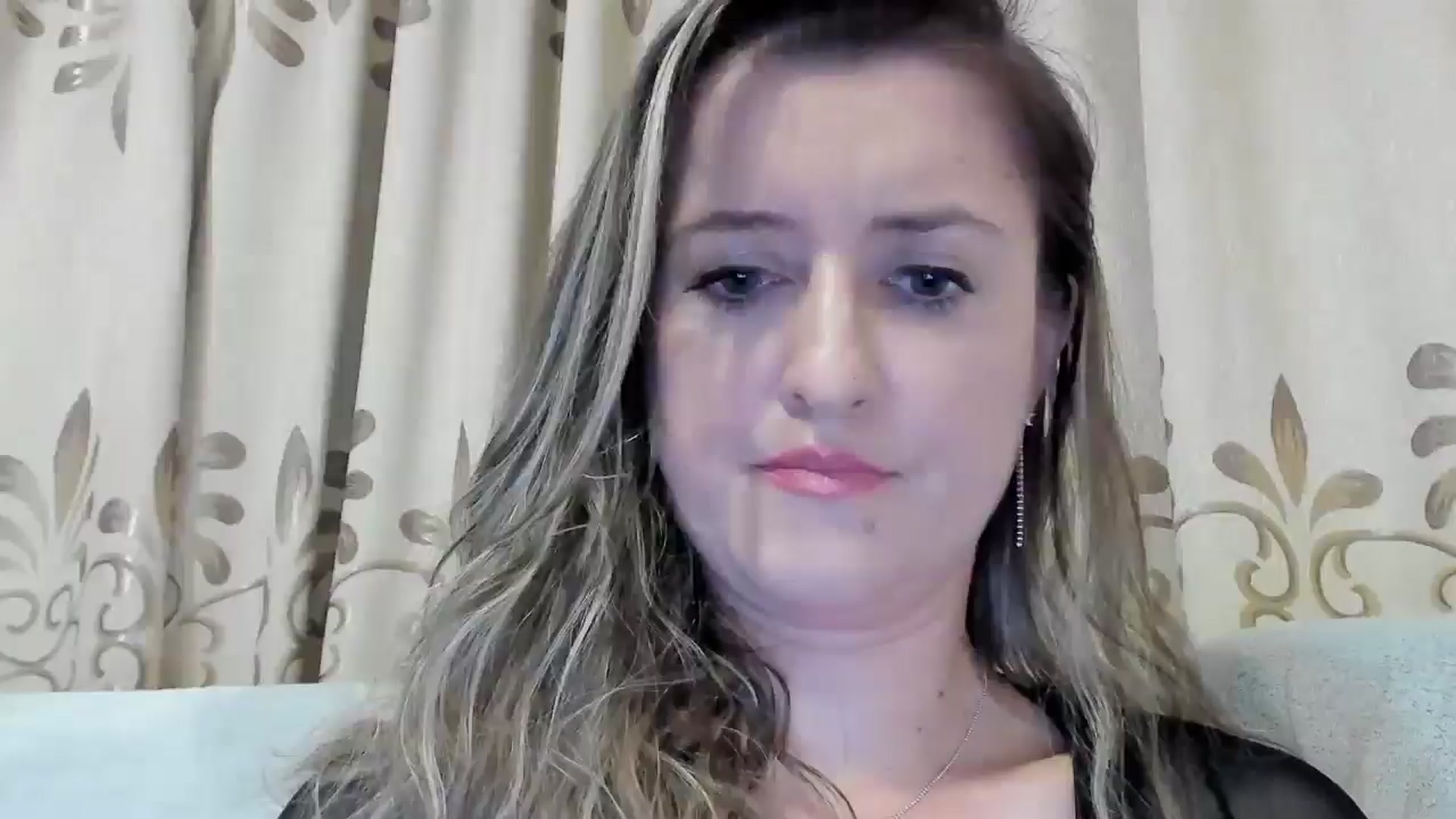 Gallery image thumbnail from BestDream's myfreecams stream on, 12/09/2024, 01:02 image 19 of 20