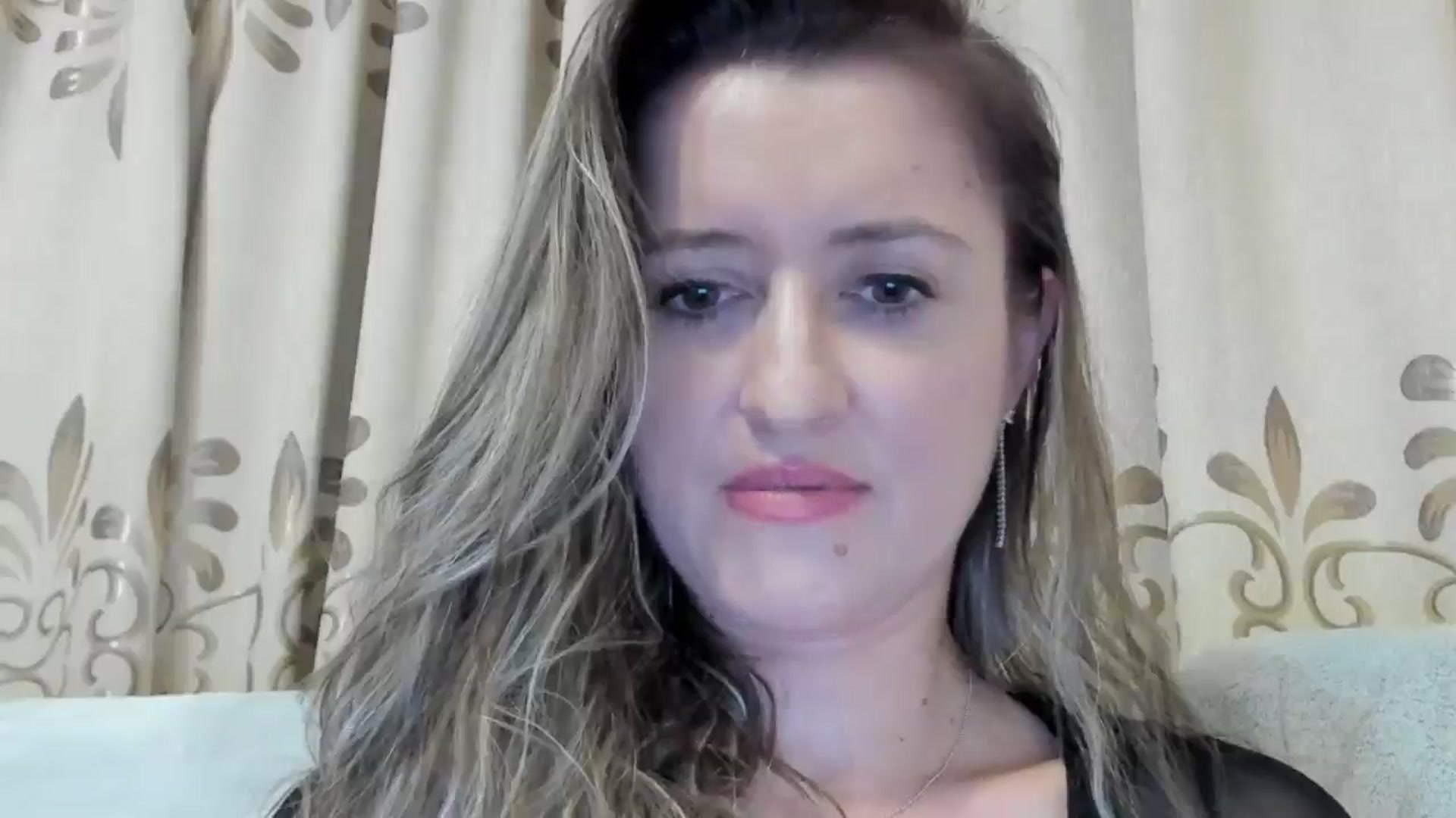 Gallery image thumbnail from BestDream's myfreecams stream on, 12/09/2024, 01:02 image 17 of 20