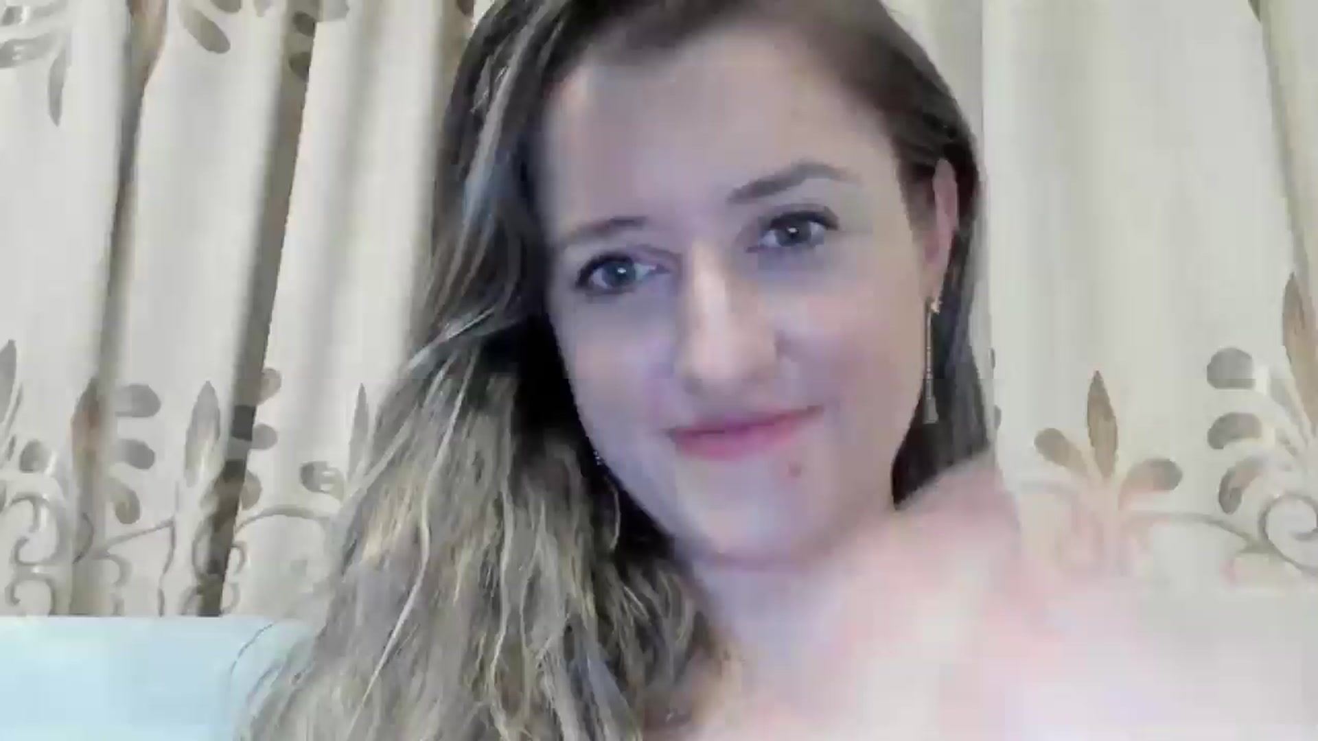 Gallery image thumbnail from BestDream's myfreecams stream on, 12/09/2024, 03:00 image 17 of 20