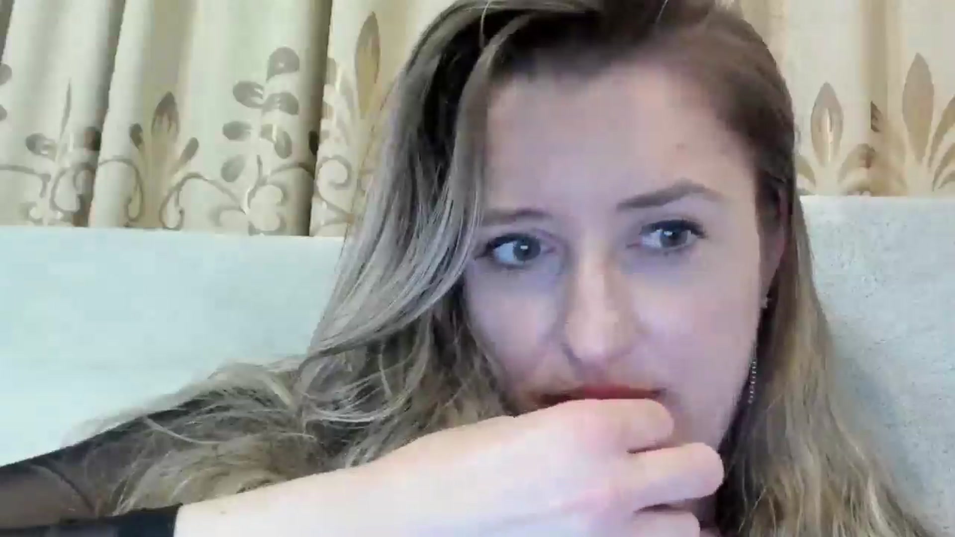 Gallery image thumbnail from BestDream's myfreecams stream on, 12/09/2024, 03:21 image 13 of 20