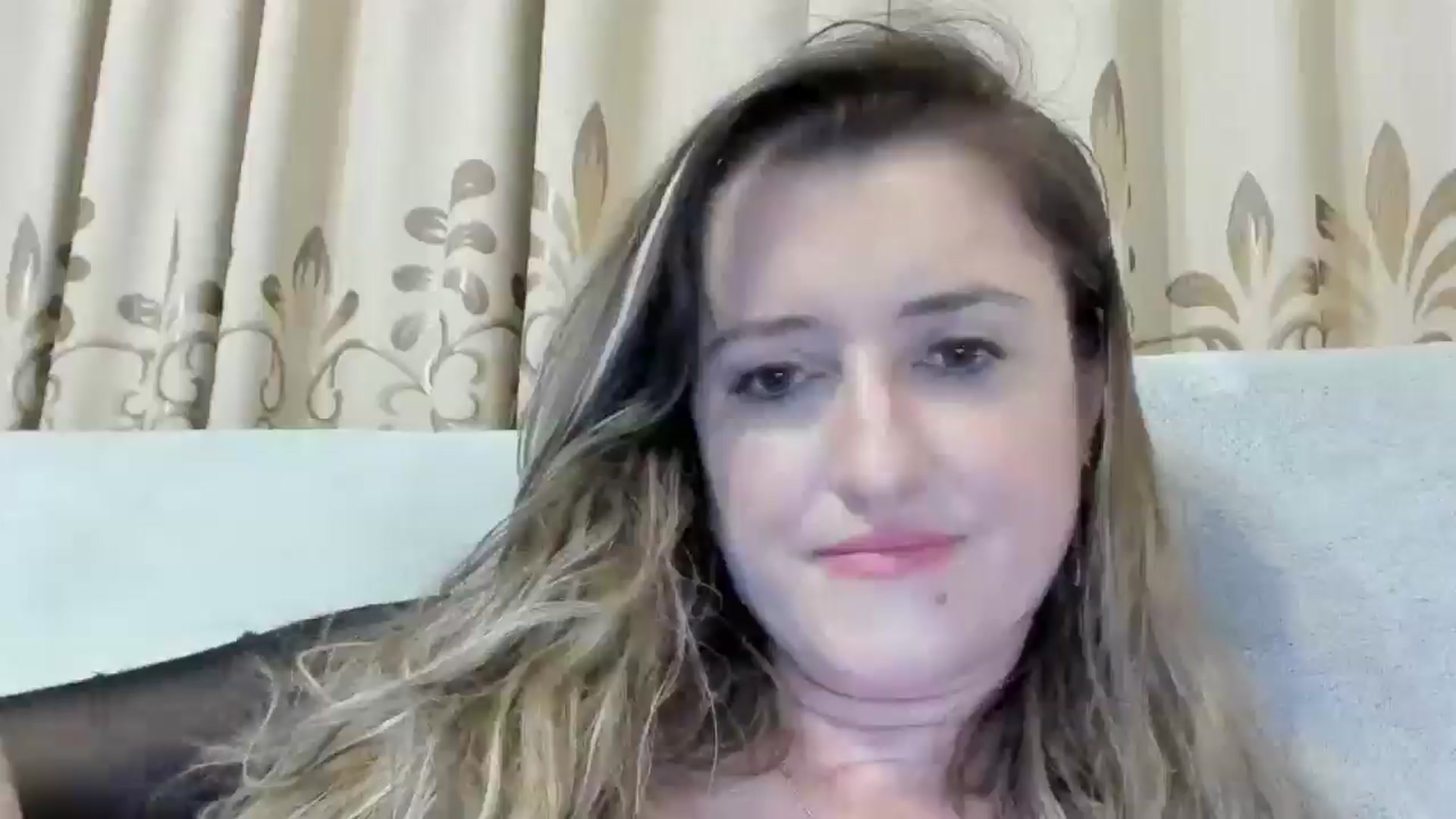 Gallery image thumbnail from BestDream's myfreecams stream on, 12/09/2024, 04:11 image 14 of 20