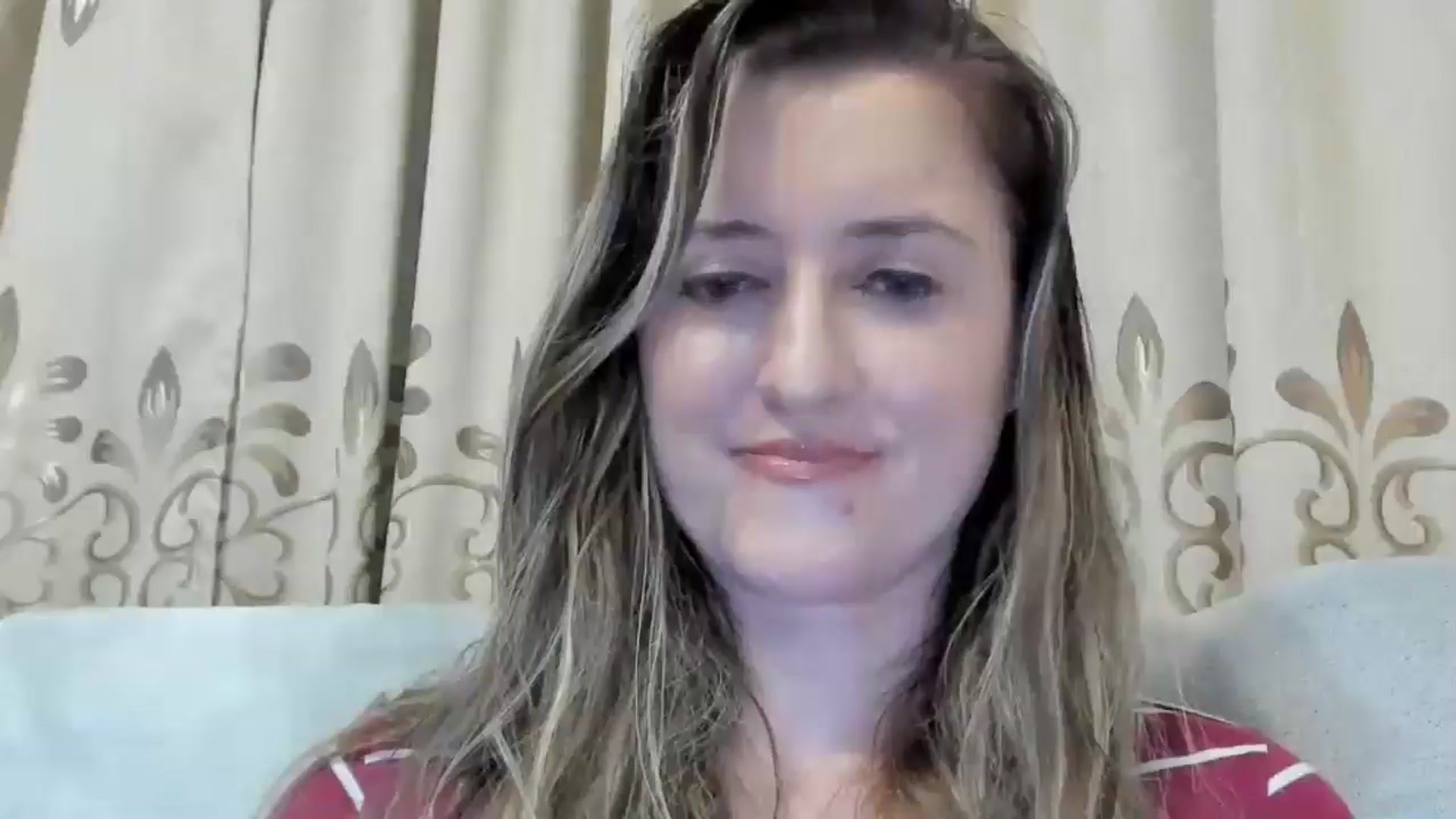 Gallery image thumbnail from BestDream's myfreecams stream on, 12/10/2024, 24:32 image 10 of 20