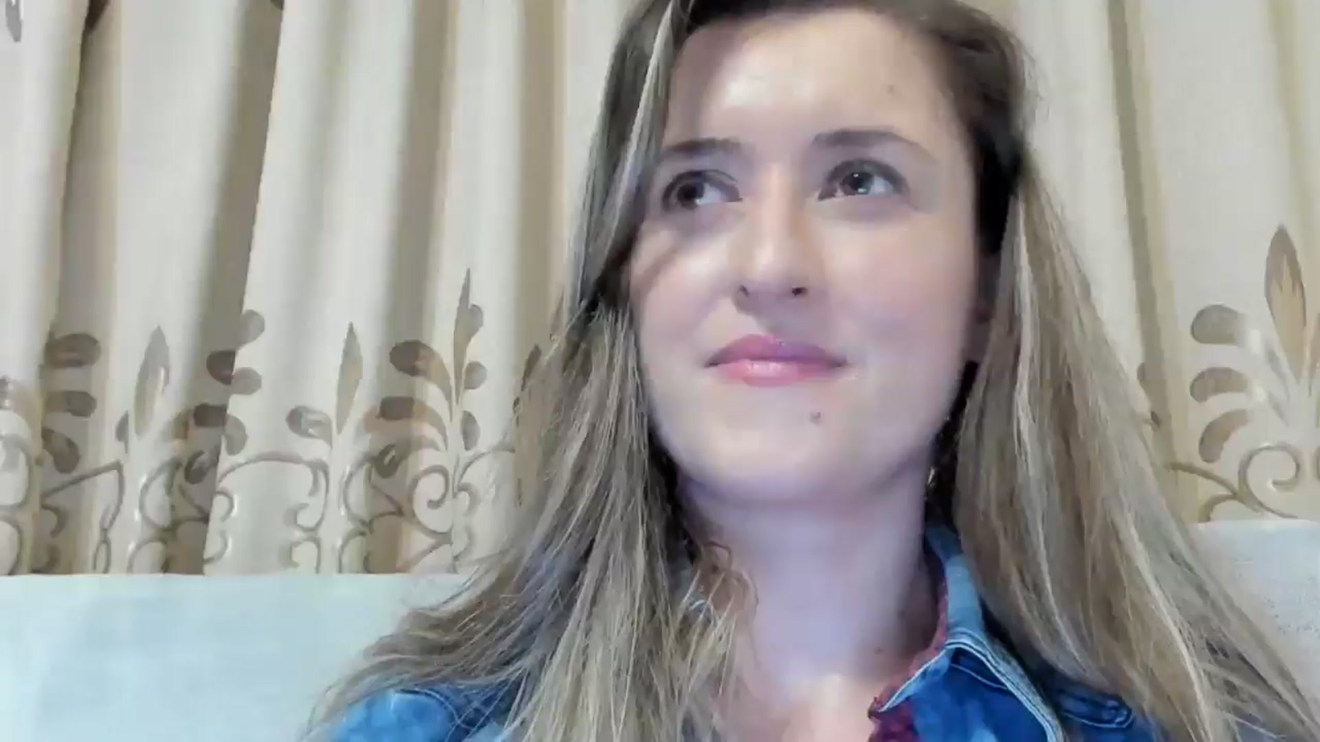 Gallery image thumbnail from BestDream's myfreecams stream on, 12/10/2024, 23:42 image 15 of 20