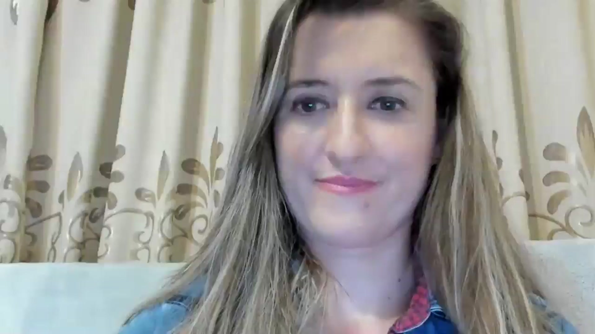 Gallery image thumbnail from BestDream's myfreecams stream on, 12/11/2024, 24:19 image 3 of 20