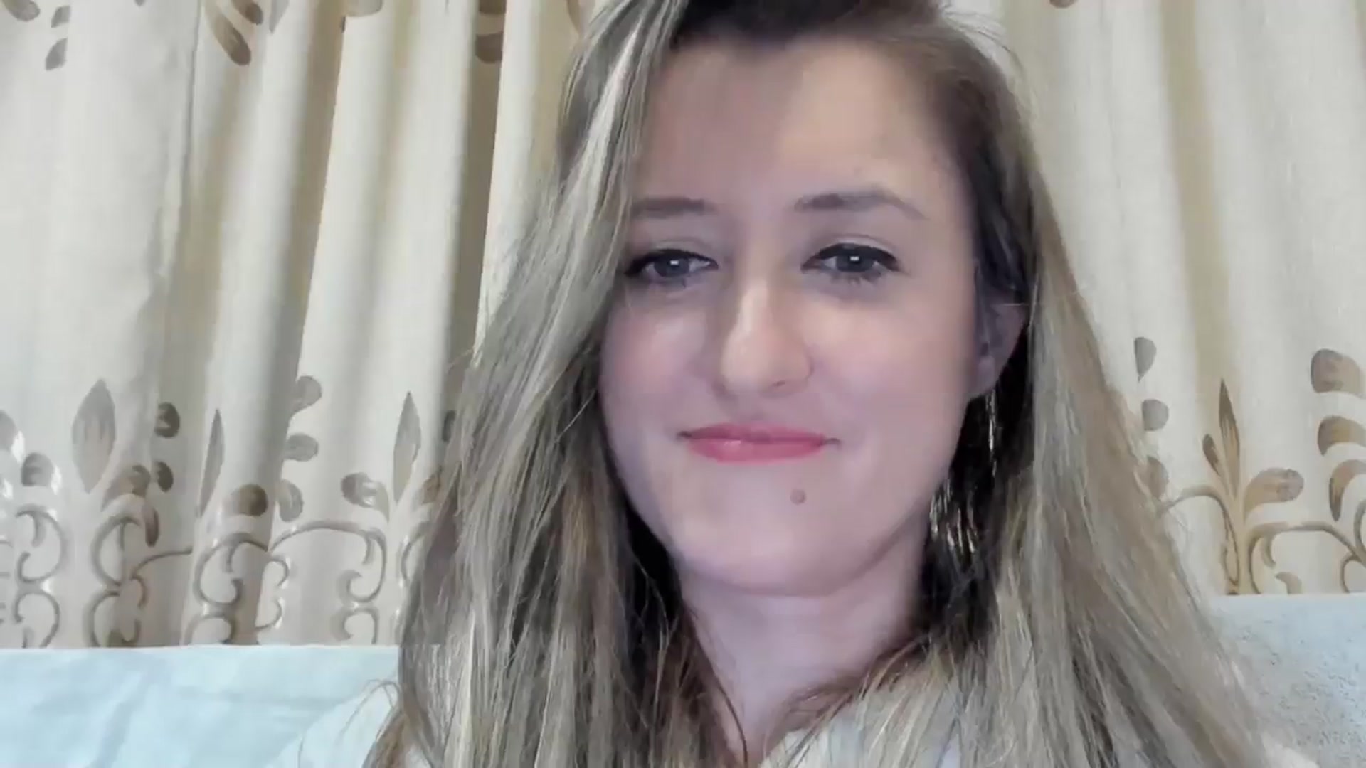 Gallery image thumbnail from BestDream's myfreecams stream on, 12/13/2024, 23:18 image 11 of 20