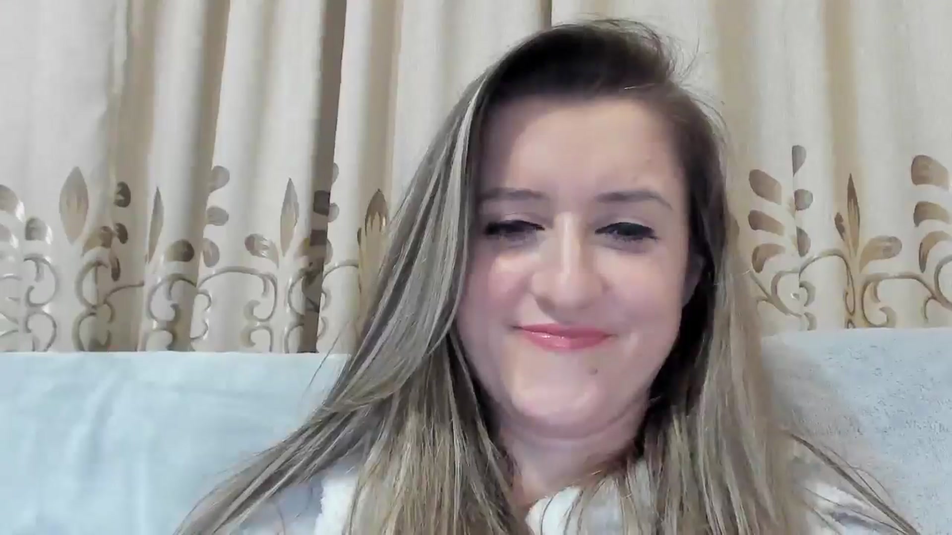 Gallery image thumbnail from BestDream's myfreecams stream on, 12/13/2024, 23:18 image 20 of 20