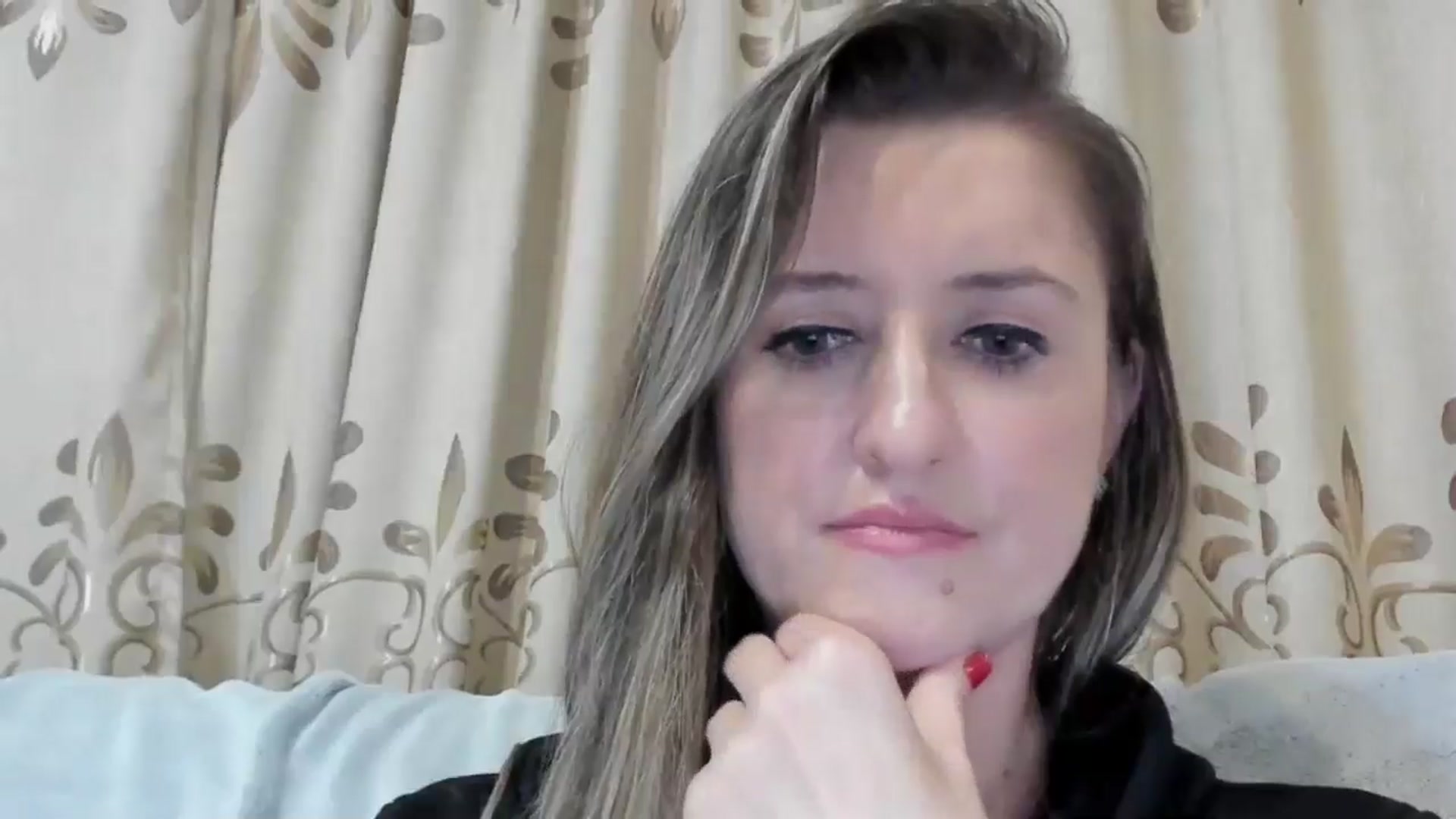 Gallery image thumbnail from BestDream's myfreecams stream on, 12/14/2024, 23:49 image 17 of 20