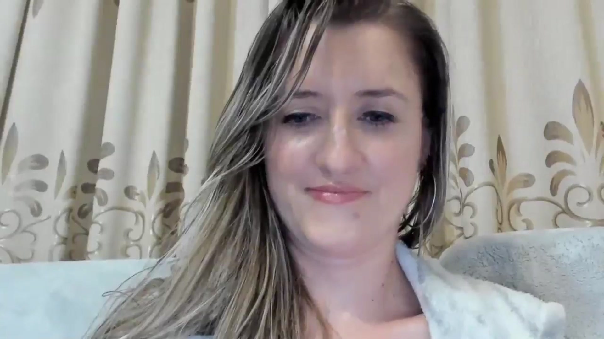 Gallery image thumbnail from BestDream's myfreecams stream on, 12/15/2024, 23:07 image 16 of 20