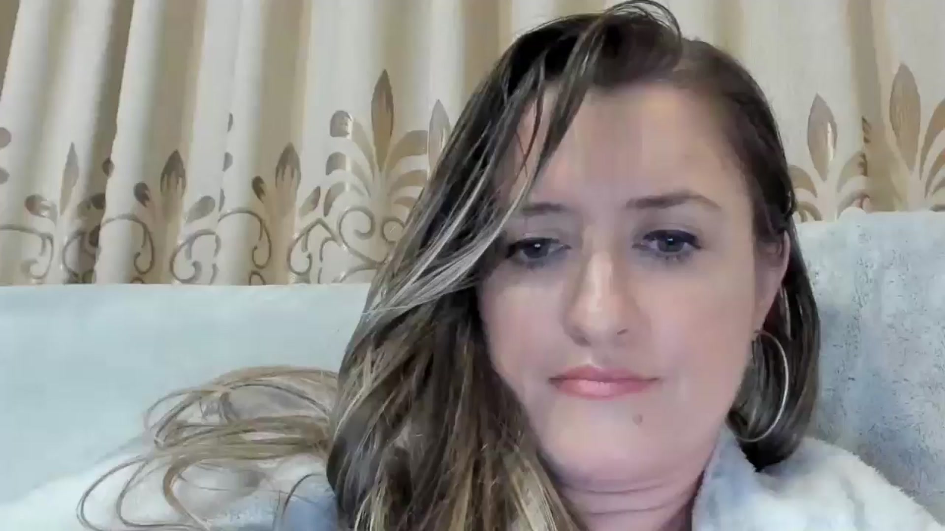 Gallery image thumbnail from BestDream's myfreecams stream on, 12/16/2024, 01:07 image 9 of 20