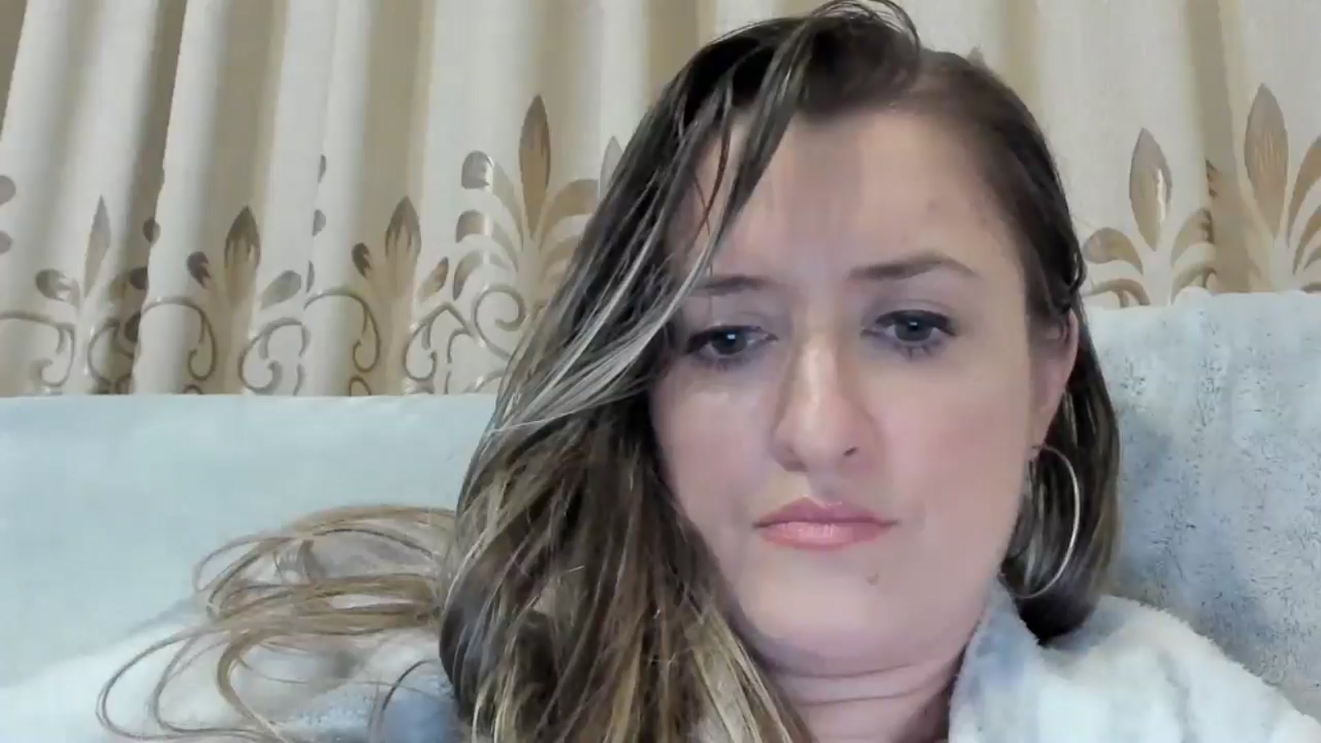 Gallery image thumbnail from BestDream's myfreecams stream on, 12/16/2024, 01:07 image 6 of 20