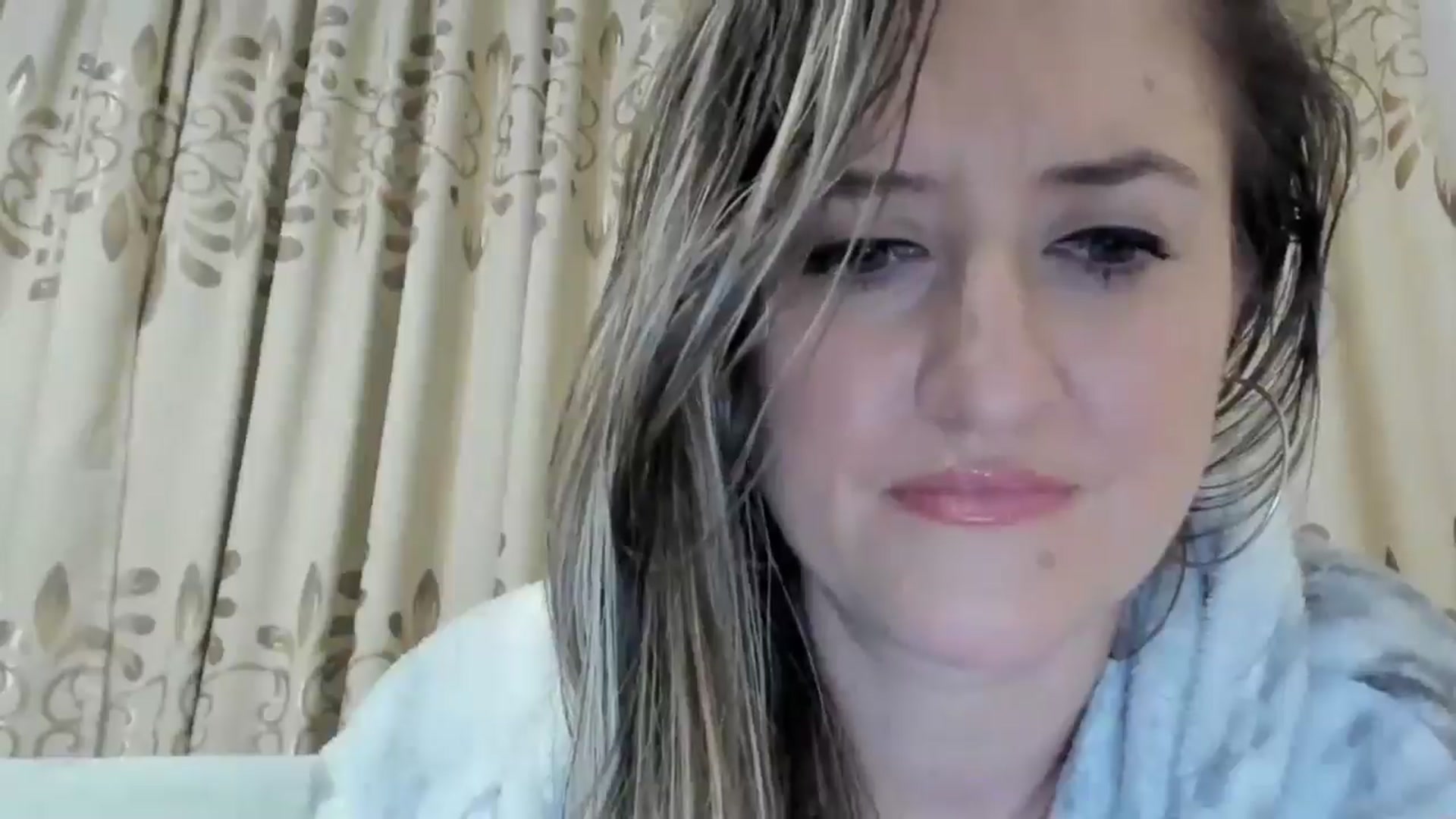 Gallery image thumbnail from BestDream's myfreecams stream on, 12/16/2024, 20:47 image 16 of 20