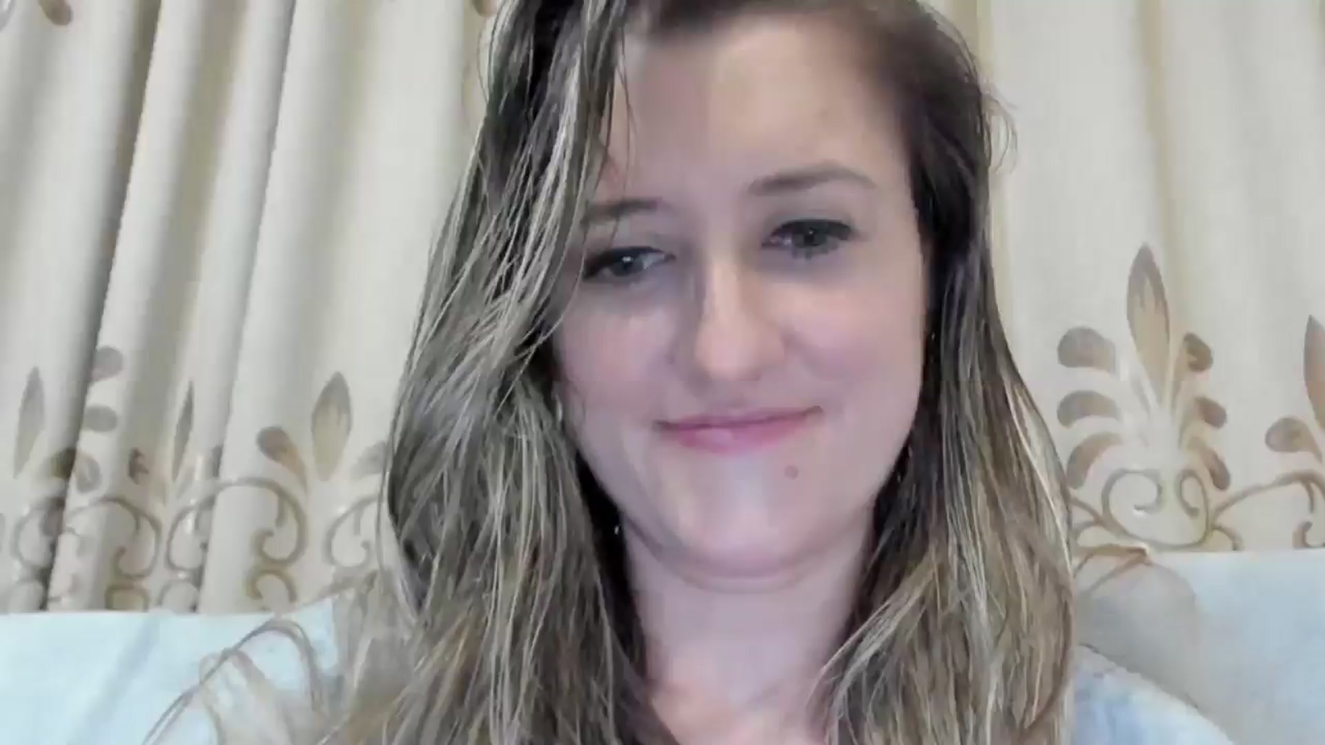 Gallery image thumbnail from BestDream's myfreecams stream on, 12/18/2024, 03:07 image 9 of 20