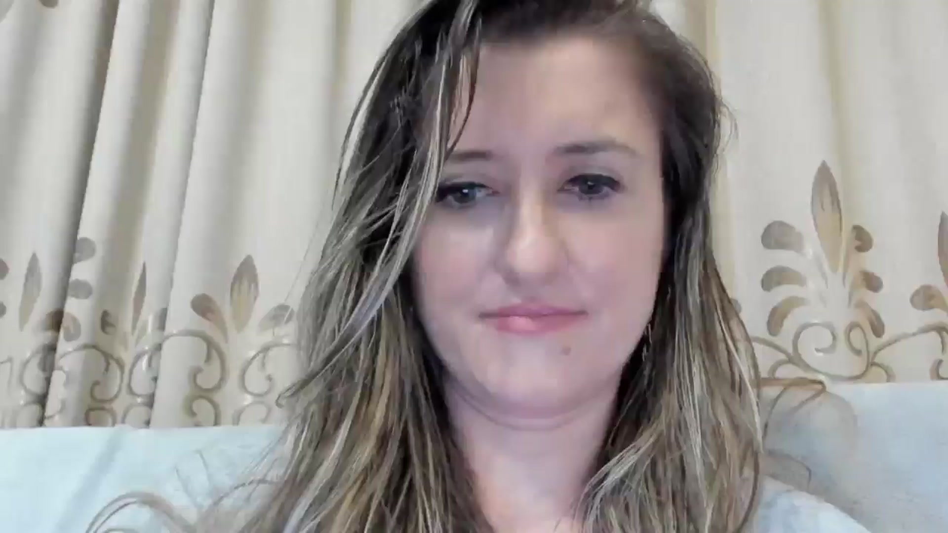 Gallery image thumbnail from BestDream's myfreecams stream on, 12/18/2024, 03:07 image 16 of 20