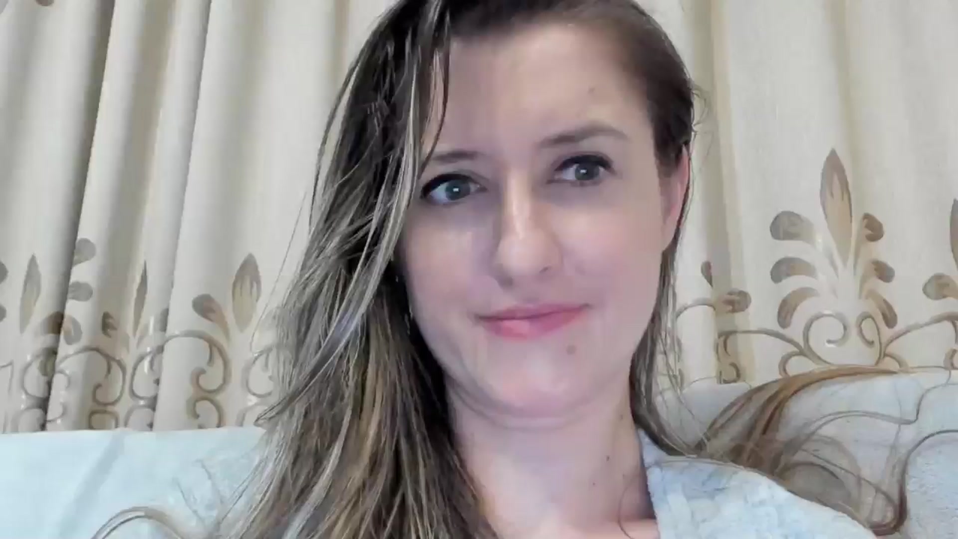 Gallery image thumbnail from BestDream's myfreecams stream on, 12/18/2024, 03:07 image 20 of 20