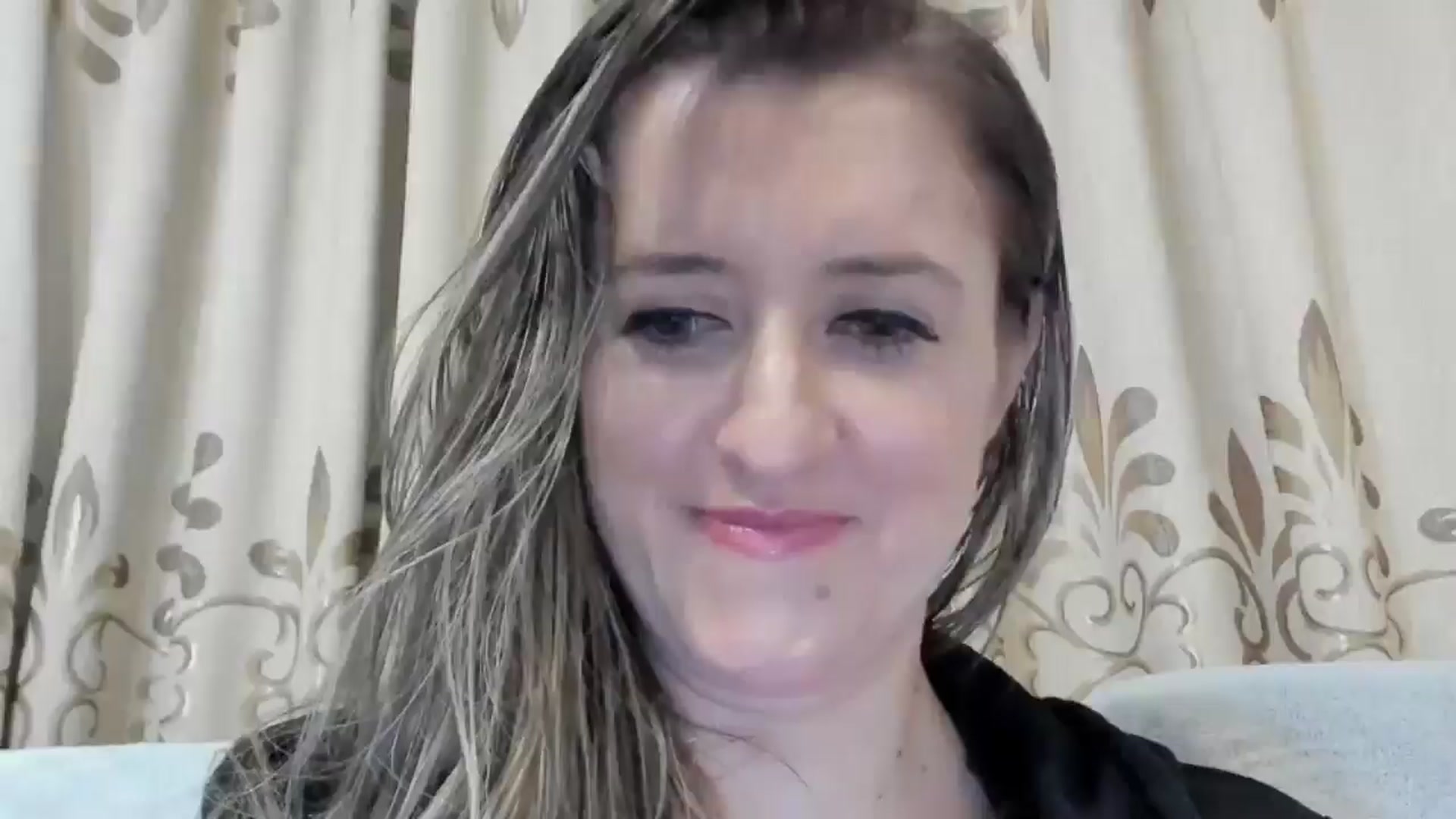 Gallery image thumbnail from BestDream's myfreecams stream on, 12/18/2024, 17:19 image 1 of 20