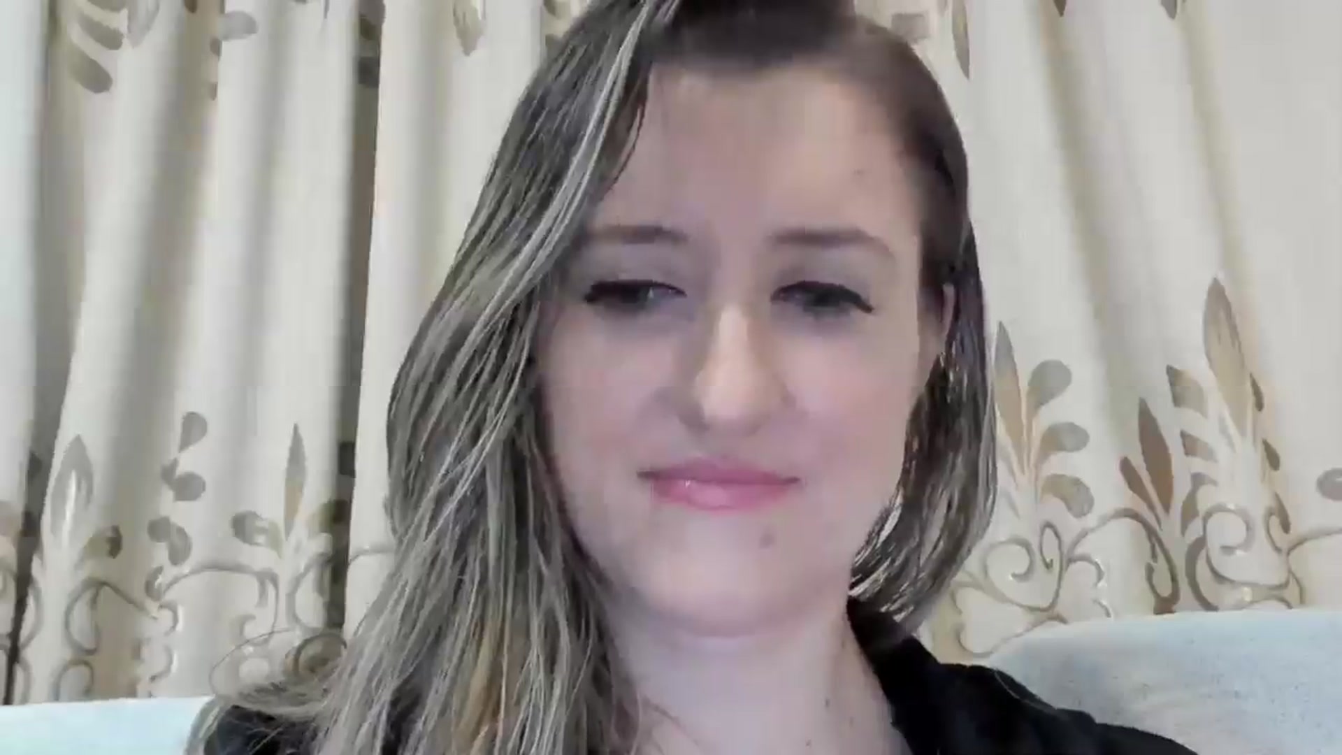 Gallery image thumbnail from BestDream's myfreecams stream on, 12/18/2024, 17:19 image 13 of 20