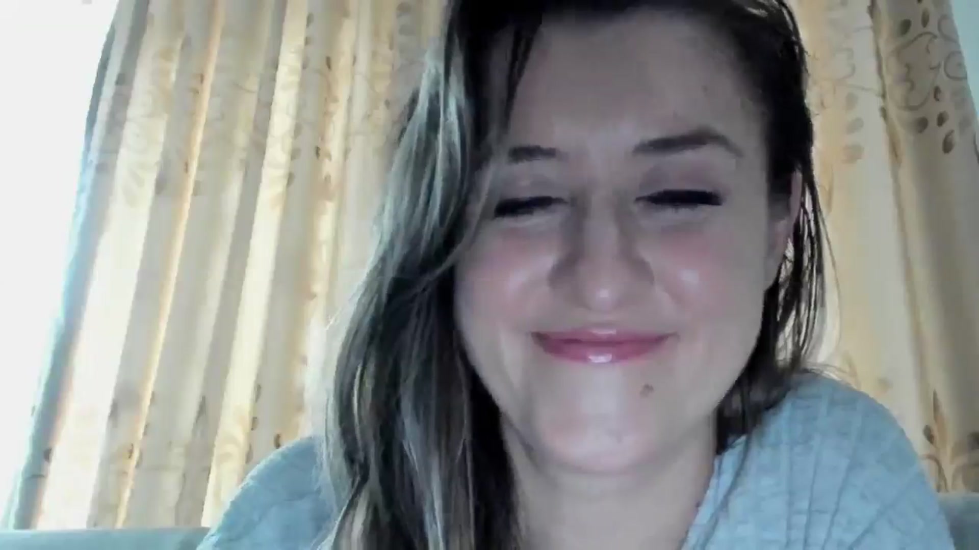 Gallery image thumbnail from BestDream's myfreecams stream on, 12/21/2024, 12:44 image 15 of 20