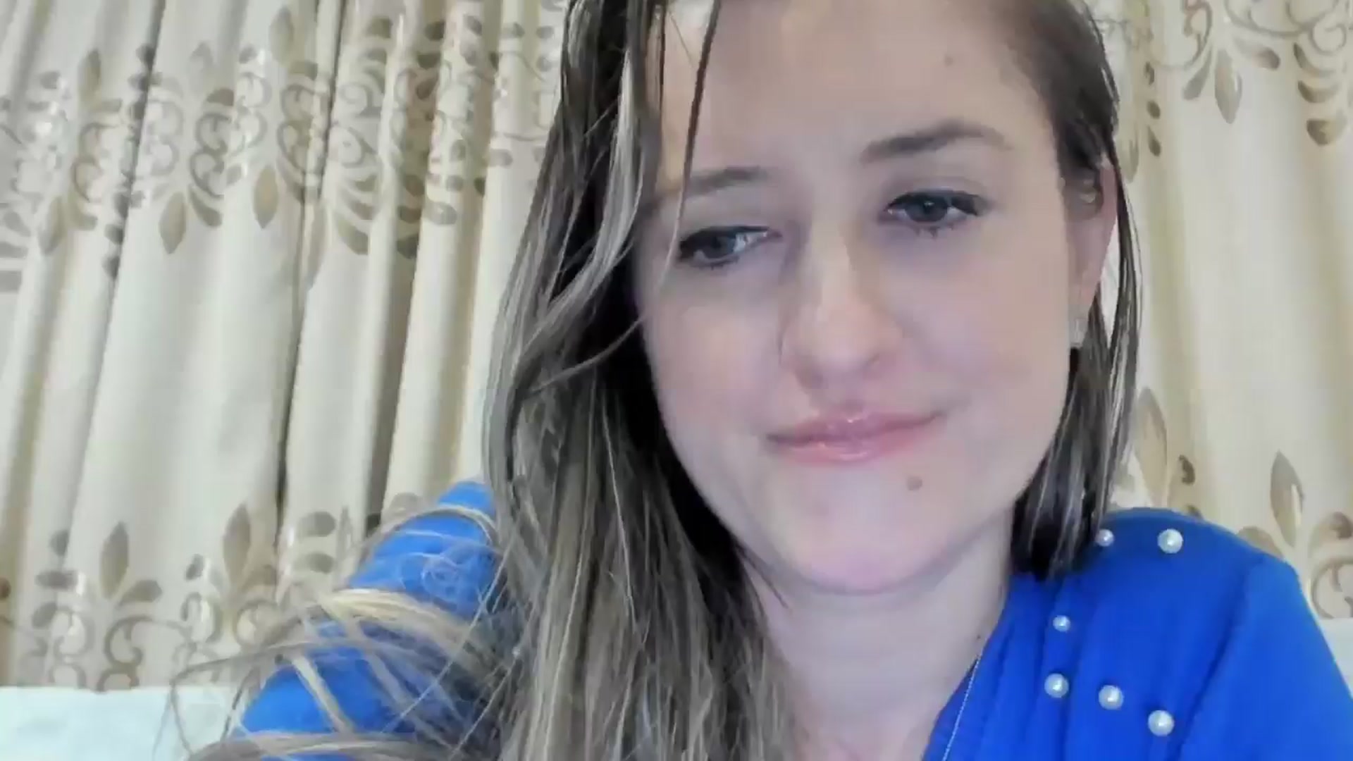 Gallery image thumbnail from BestDream's myfreecams stream on, 12/28/2024, 24:26 image 14 of 20