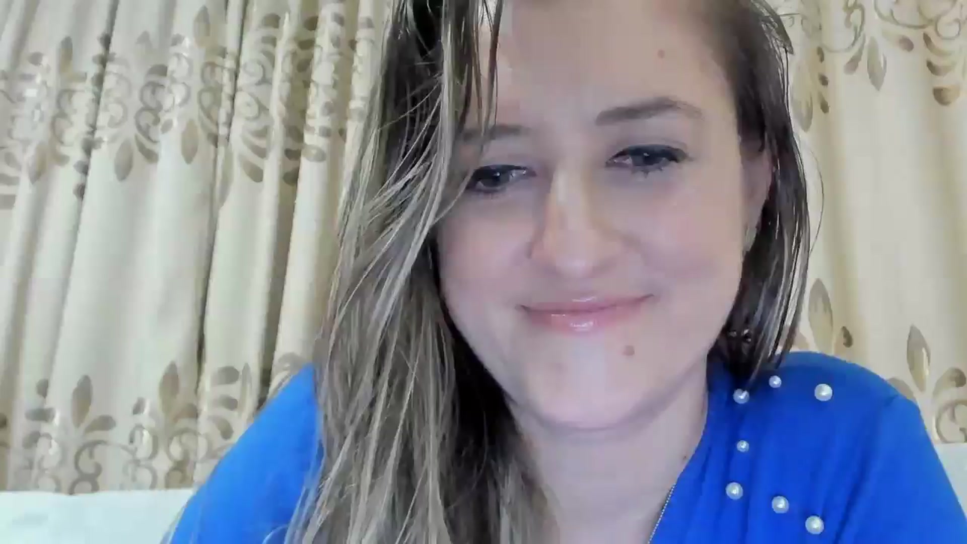 Gallery image thumbnail from BestDream's myfreecams stream on, 12/28/2024, 24:26 image 4 of 20