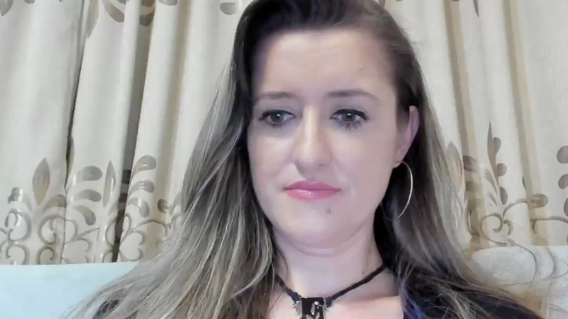 Gallery image thumbnail from BestDream's myfreecams stream on, 12/28/2024, 23:23 image 1 of 20