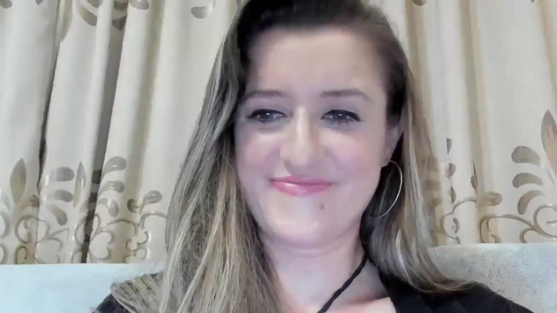 Gallery image thumbnail from BestDream's myfreecams stream on, 12/29/2024, 03:27 image 12 of 20