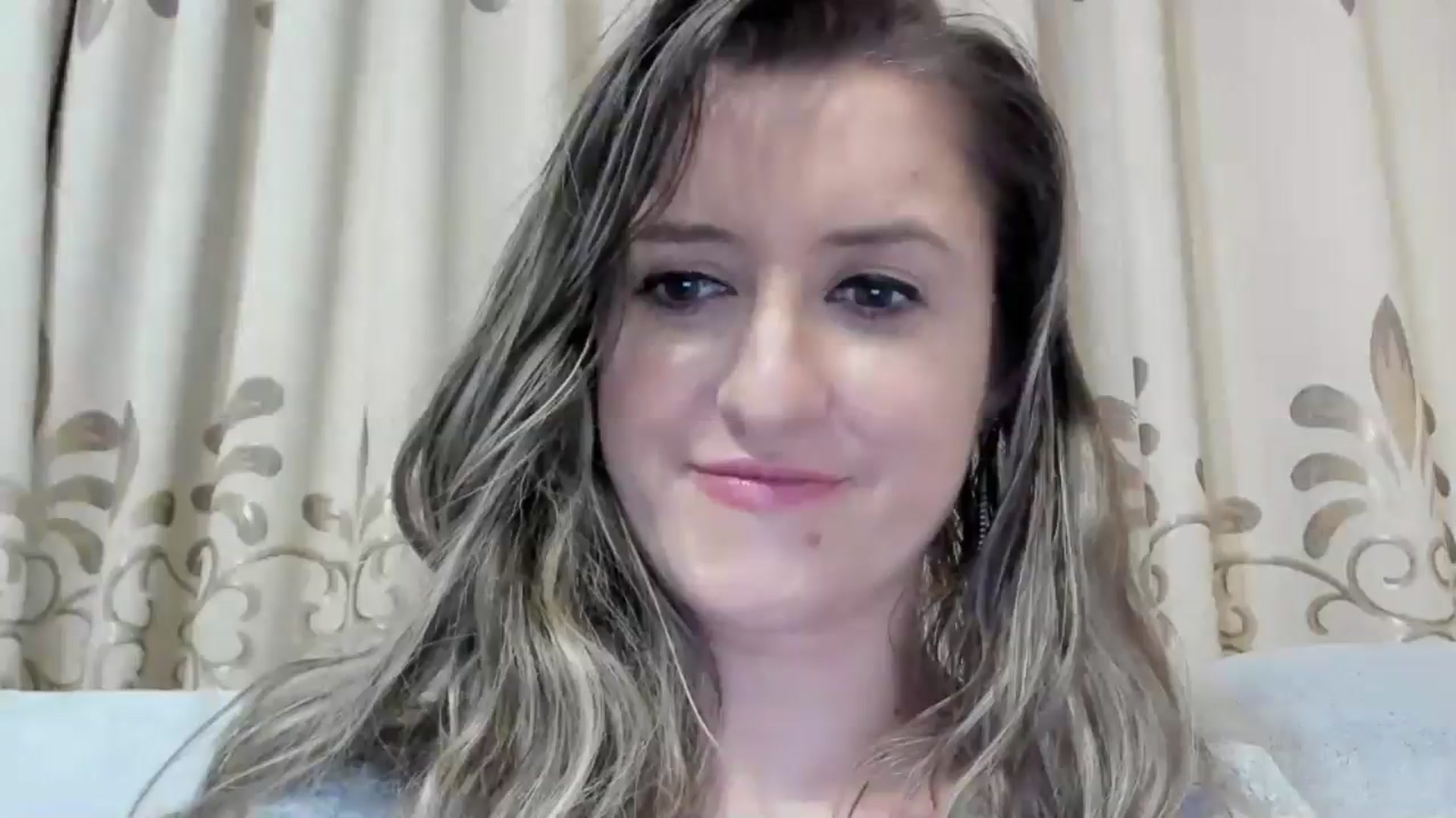 Gallery image thumbnail from BestDream's myfreecams stream on, 01/03/2025, 15:49 image 13 of 20