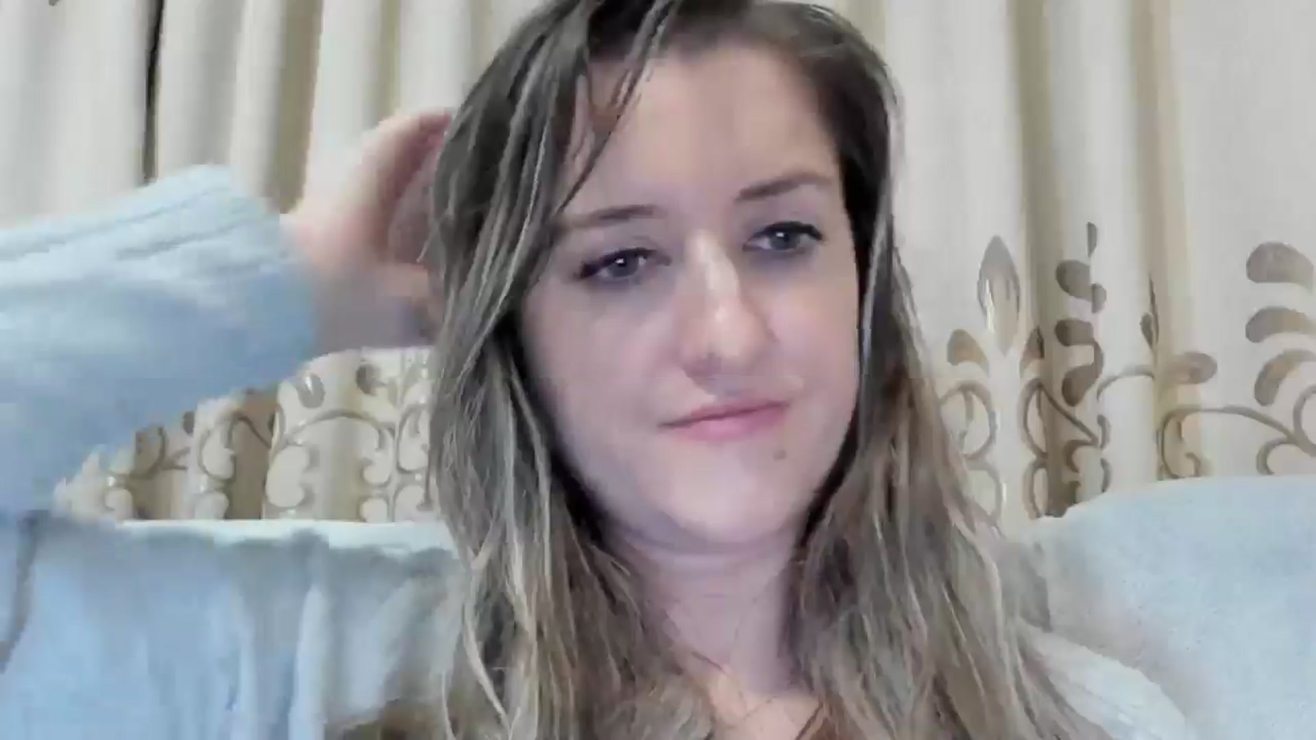 Gallery image thumbnail from BestDream's myfreecams stream on, 01/04/2025, 01:25 image 19 of 20