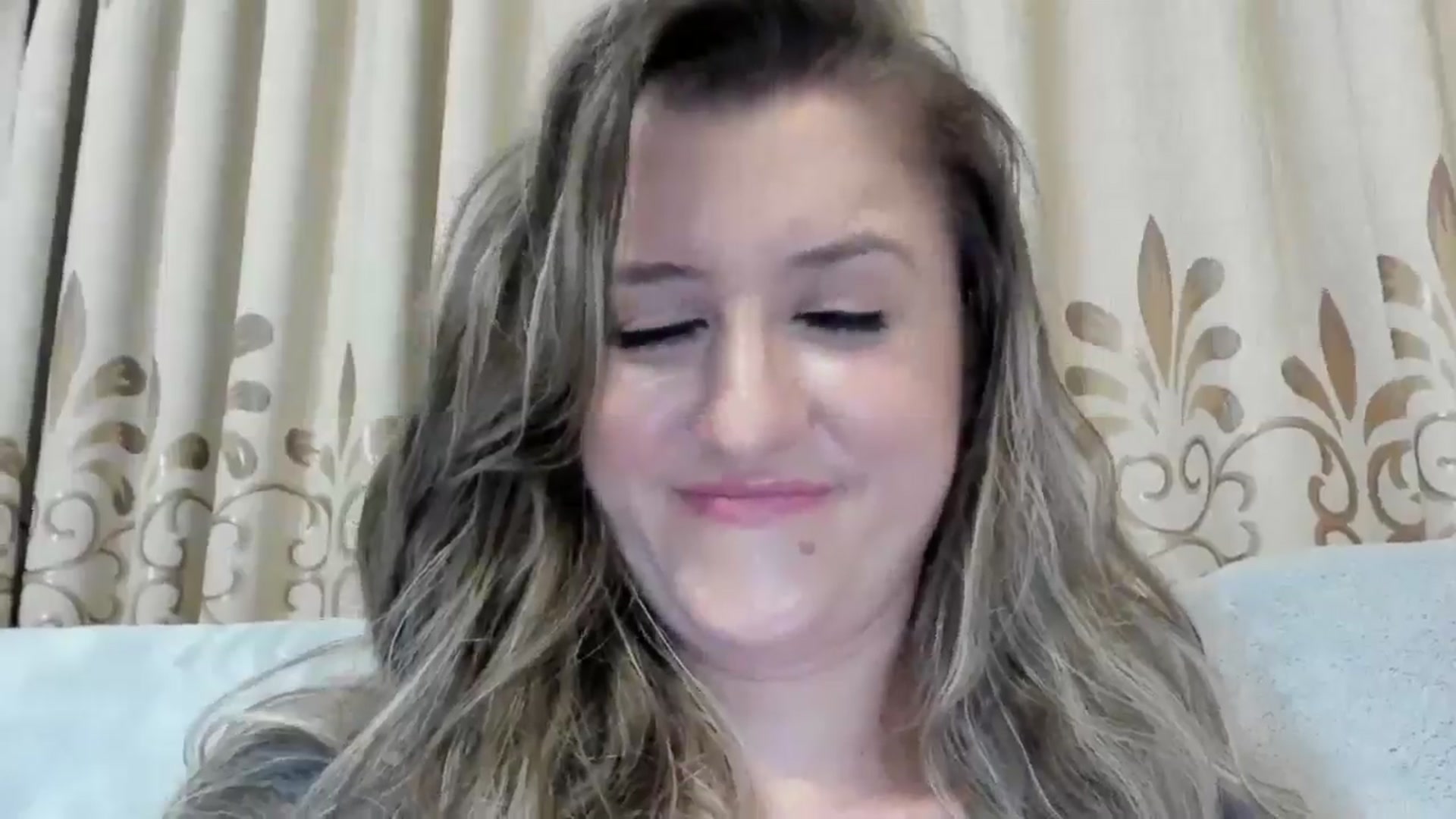 Gallery image thumbnail from BestDream's myfreecams stream on, 01/04/2025, 23:58 image 12 of 20