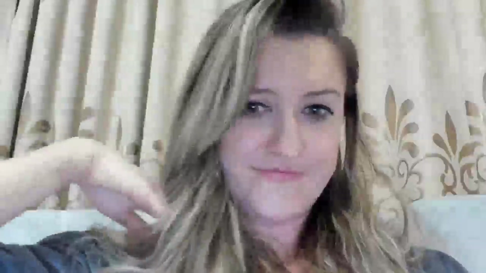 Gallery image thumbnail from BestDream's myfreecams stream on, 01/05/2025, 03:01 image 14 of 20