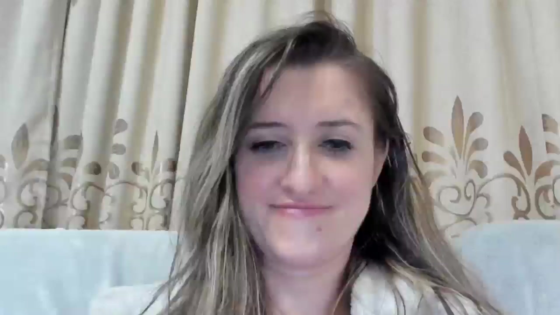 Gallery image thumbnail from BestDream's myfreecams stream on, 01/06/2025, 03:07 image 13 of 20