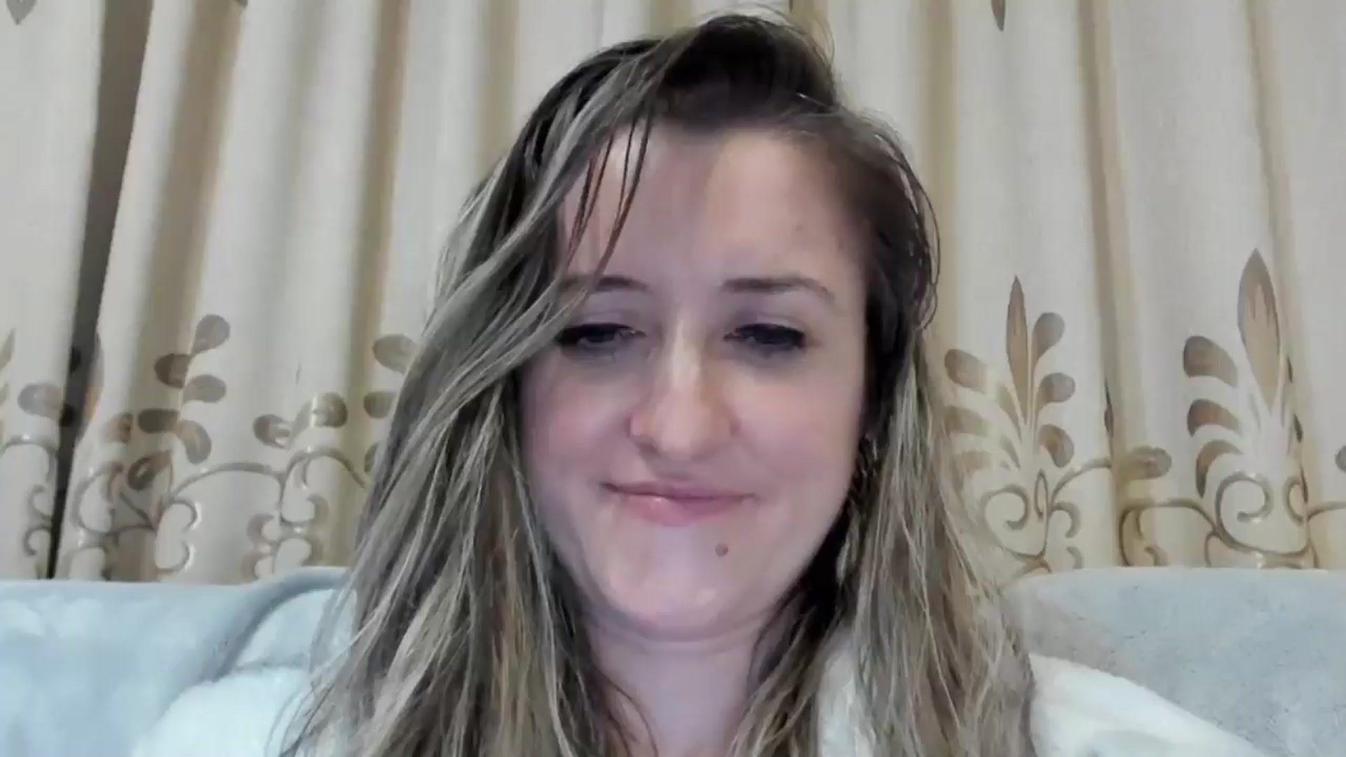 Gallery image thumbnail from BestDream's myfreecams stream on, 01/07/2025, 01:04 image 19 of 20