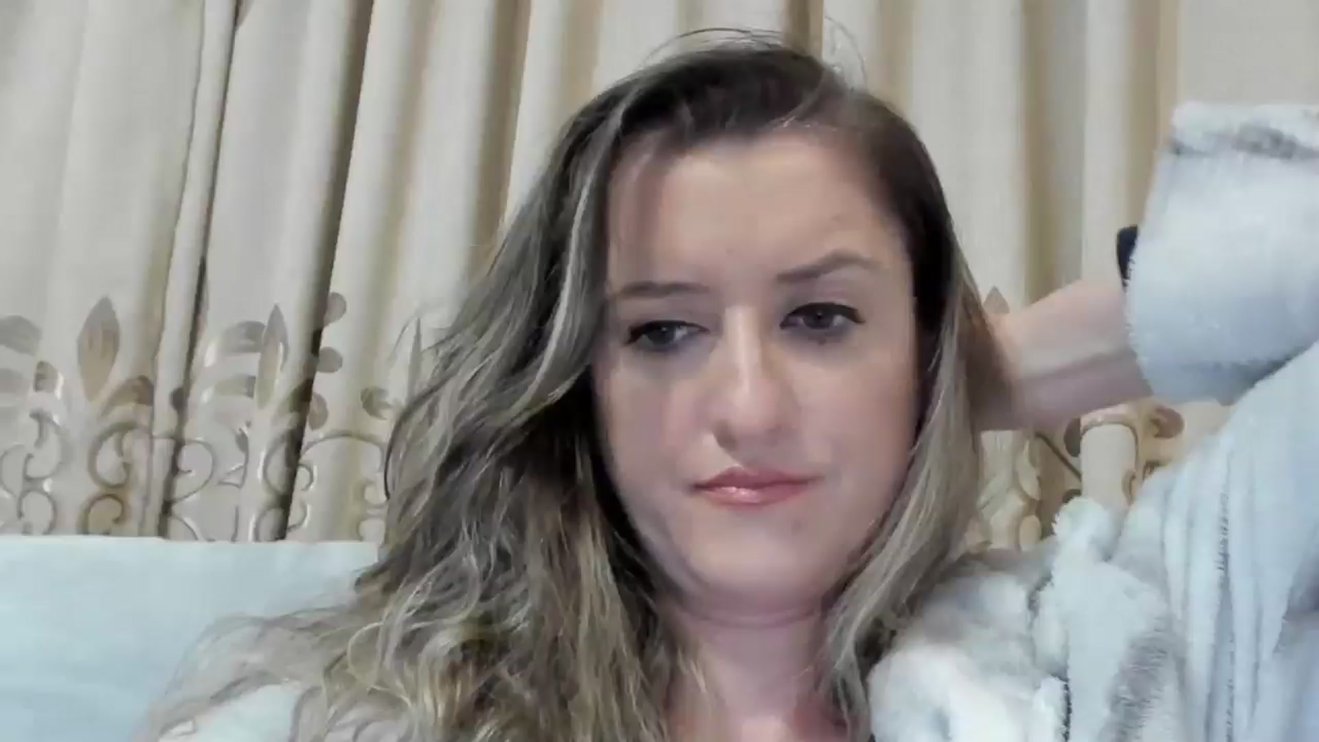 Gallery image thumbnail from BestDream's myfreecams stream on, 01/08/2025, 23:04 image 19 of 20