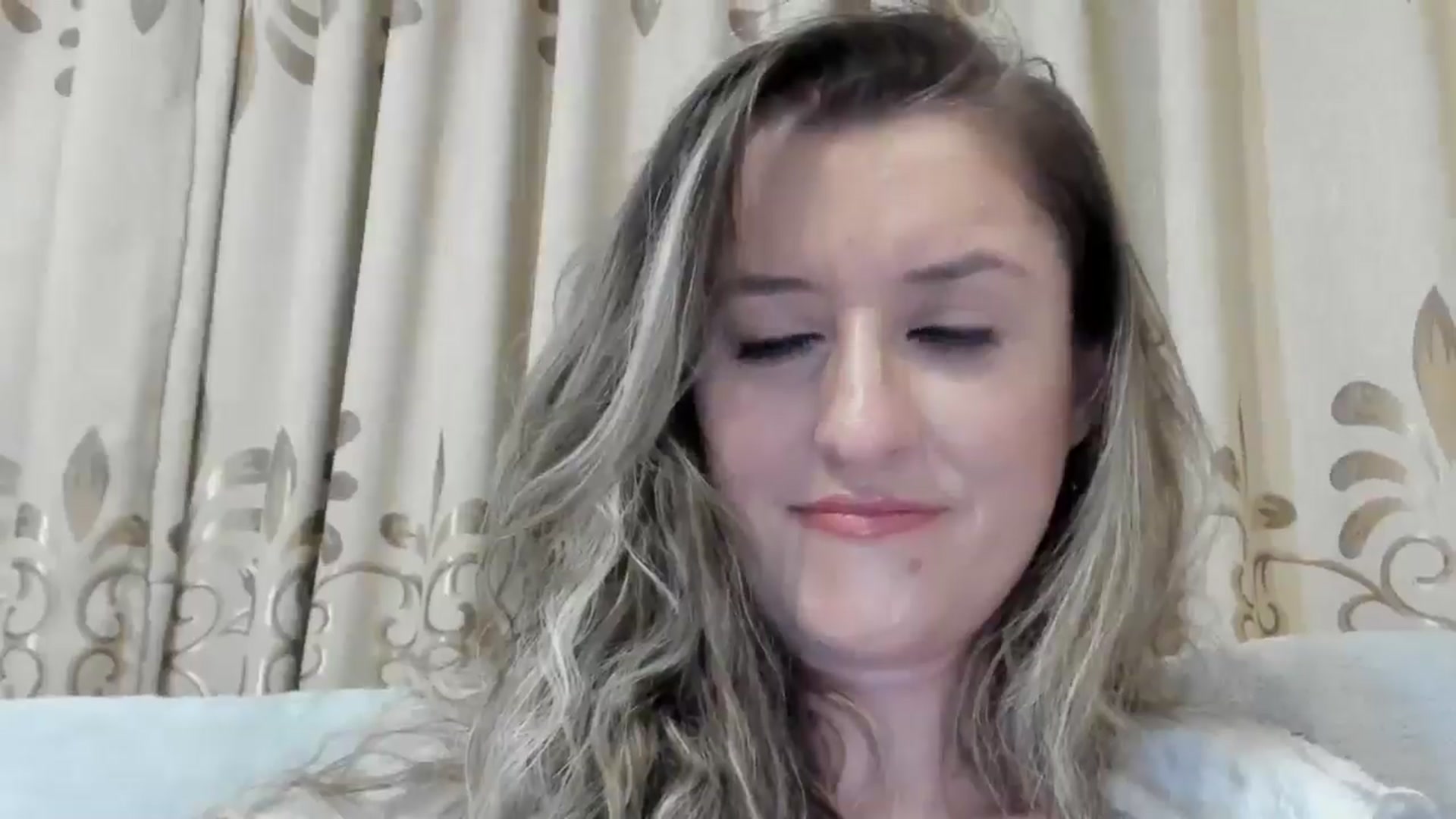 Gallery image thumbnail from BestDream's myfreecams stream on, 01/08/2025, 23:04 image 11 of 20