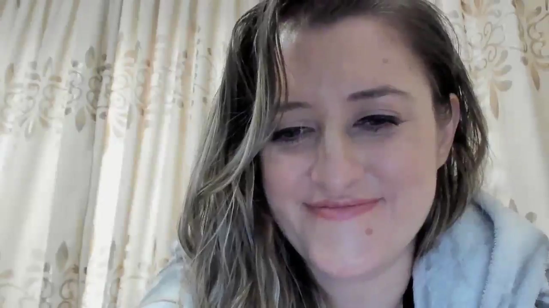 Gallery image thumbnail from BestDream's myfreecams stream on, 01/09/2025, 07:08 image 5 of 20