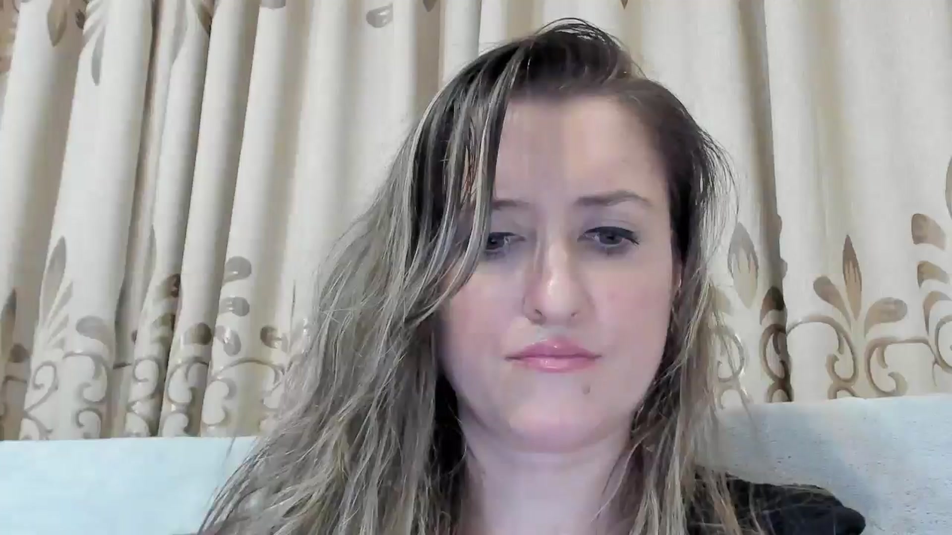 Gallery image thumbnail from BestDream's myfreecams stream on, 01/09/2025, 18:29 image 15 of 20