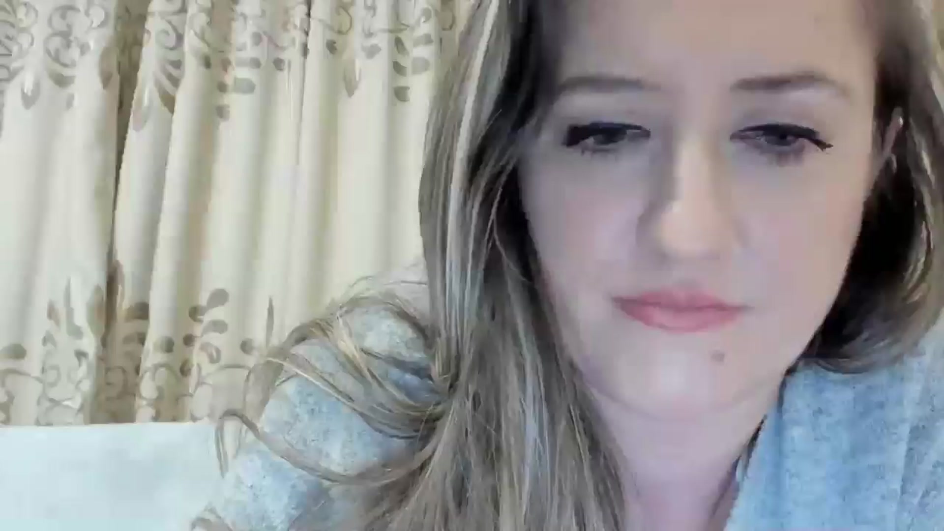 Gallery image thumbnail from BestDream's myfreecams stream on, 01/10/2025, 22:57 image 17 of 20