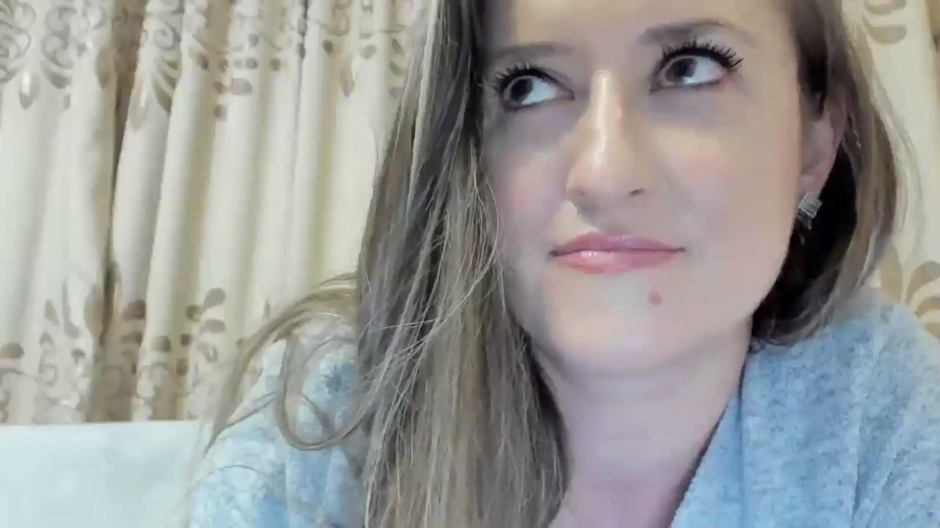 Gallery image thumbnail from BestDream's myfreecams stream on, 01/10/2025, 22:57 image 13 of 20