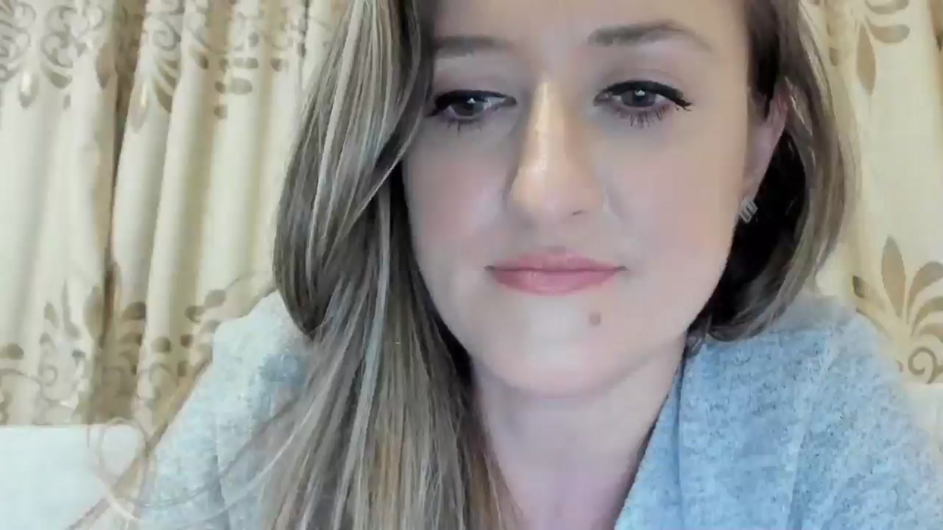 Gallery image thumbnail from BestDream's myfreecams stream on, 01/10/2025, 22:57 image 10 of 20